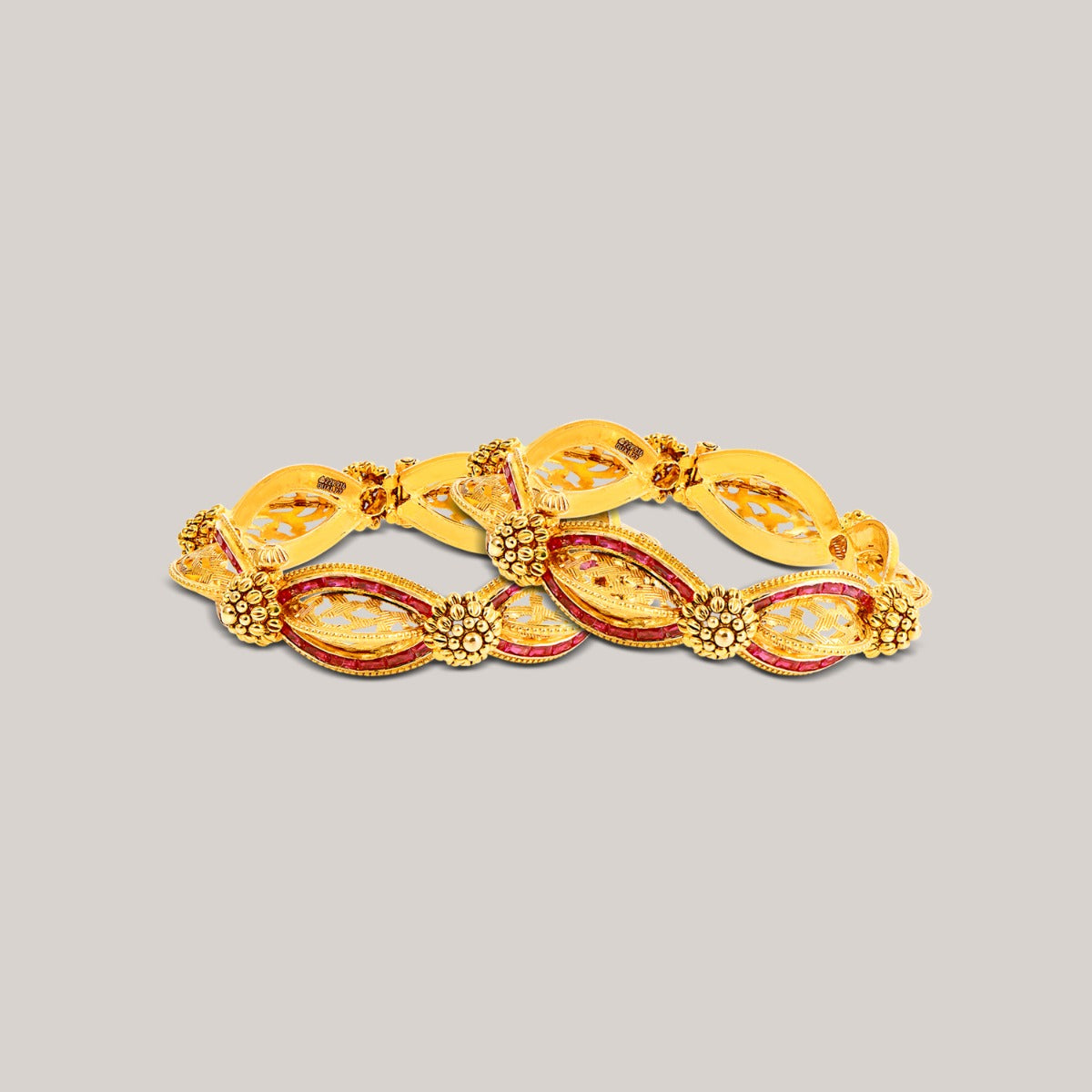 Rosette Sleek Gold Bangle Set