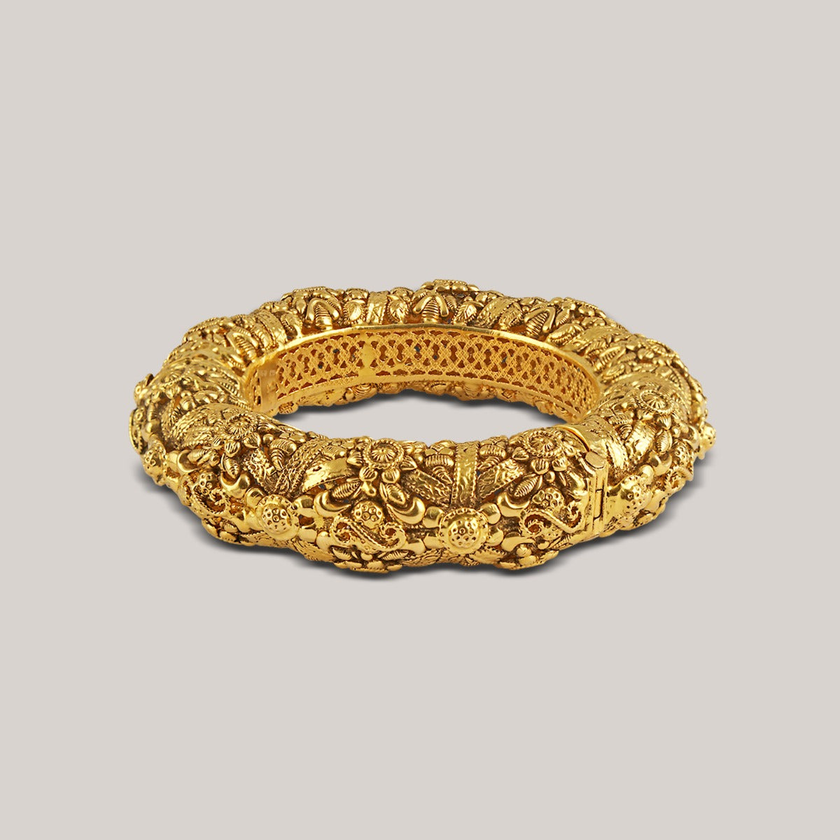 Lattice Iconic Gold Bangle