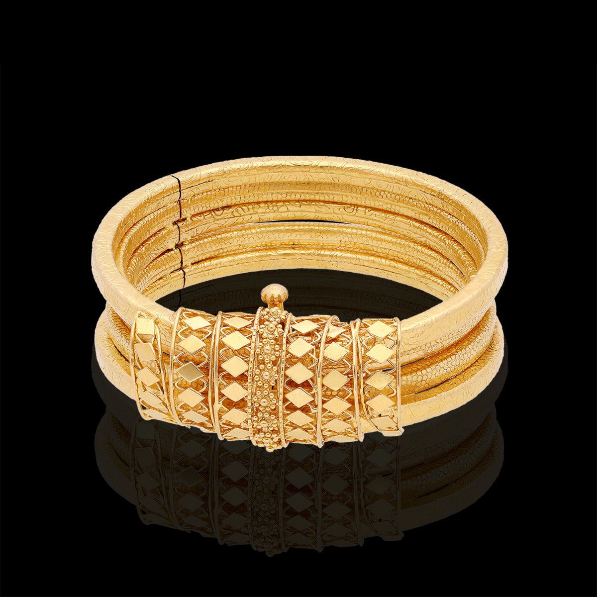 Chandan Haar Gold Bangle