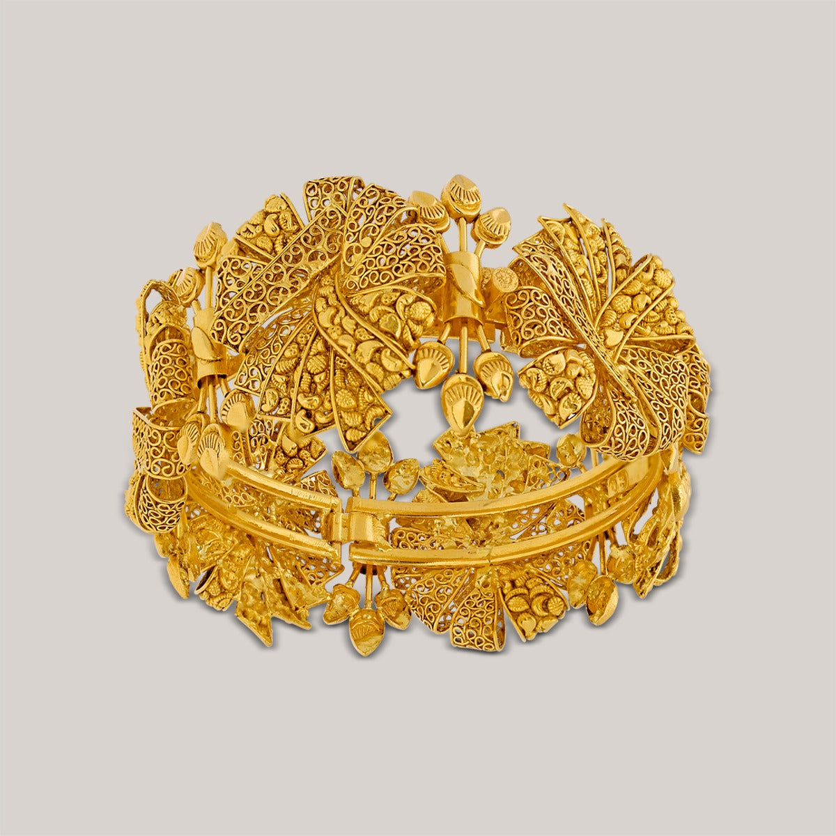 Ribbons and Bow Gold Kada