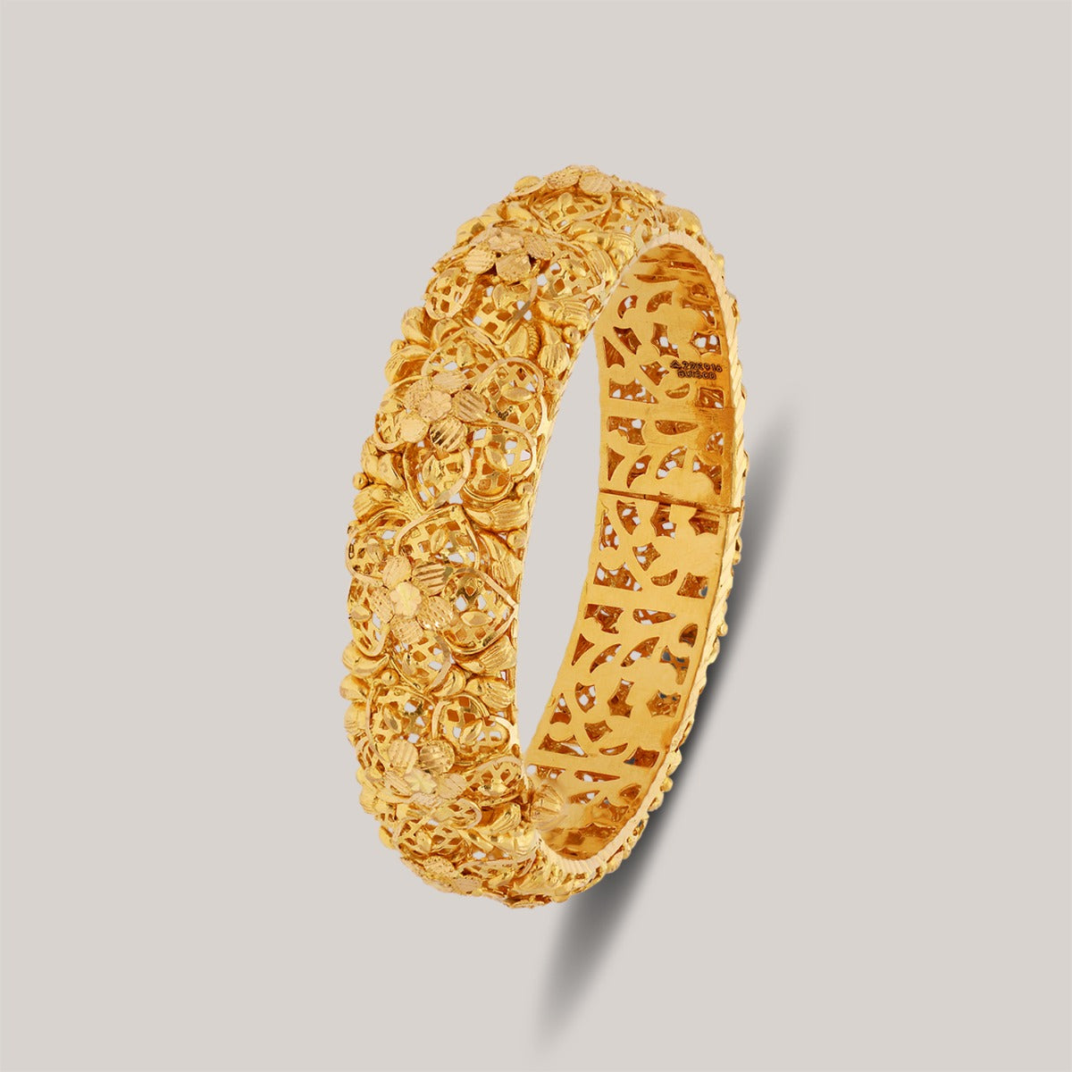 Oro Vintage Gold Bangle