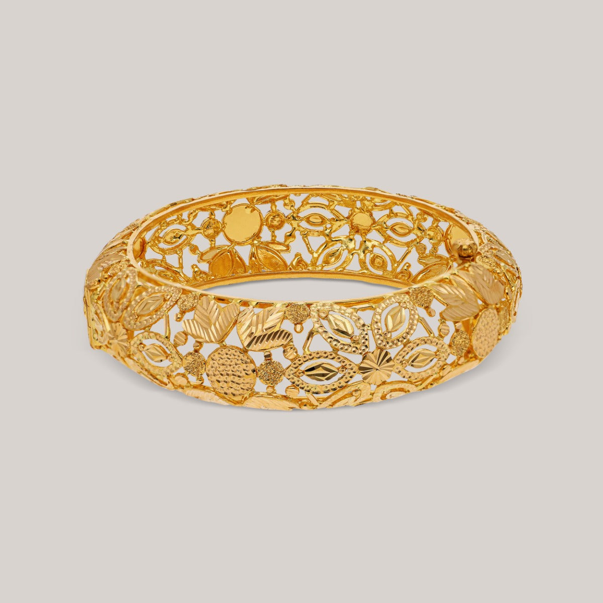 Leaflet Glow Gold Bangle