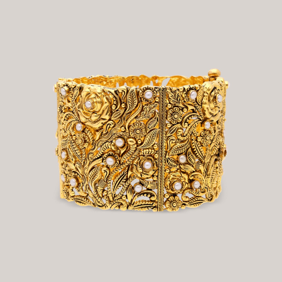 Baroque Luxe Gold Bangle