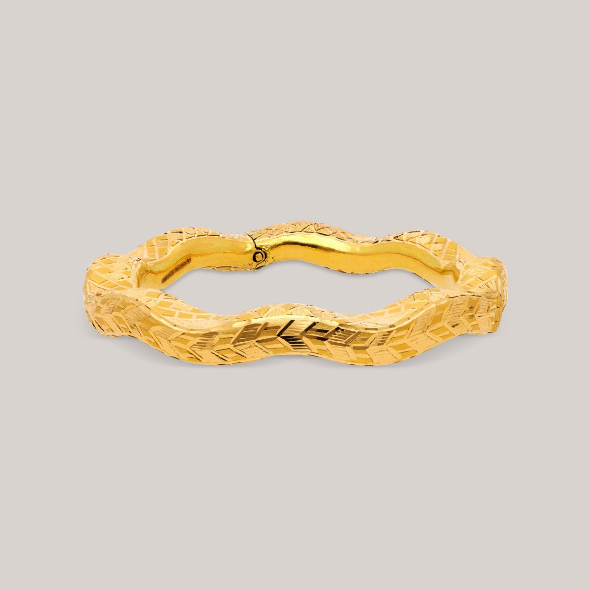 Sunlit Ripple Gold Bangle