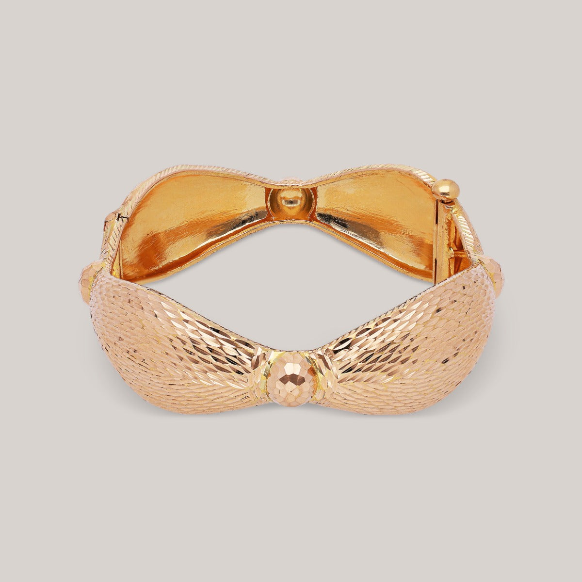 Sovereign Shine Gold Bangle