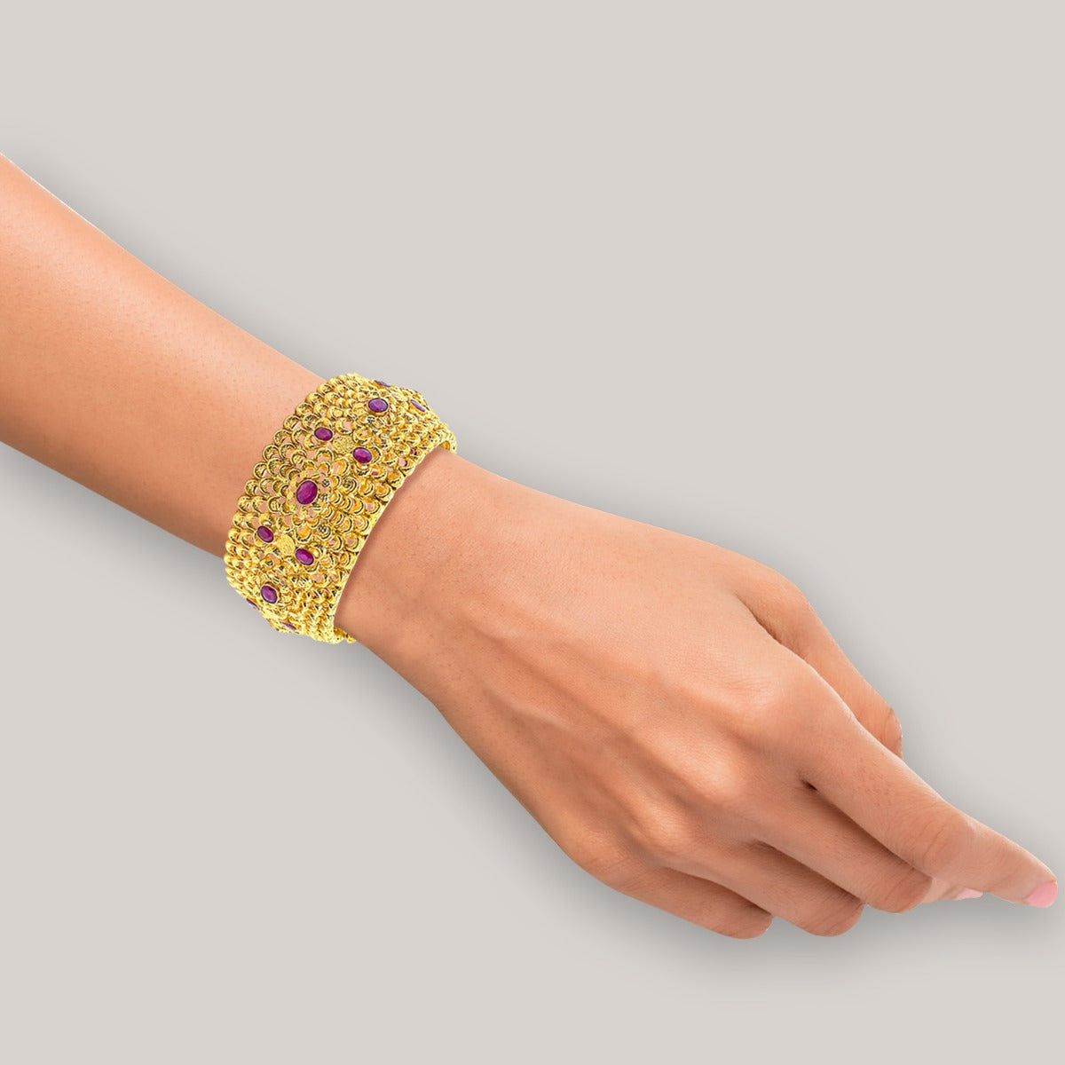 Ruby Petoncle Gold Bangle
