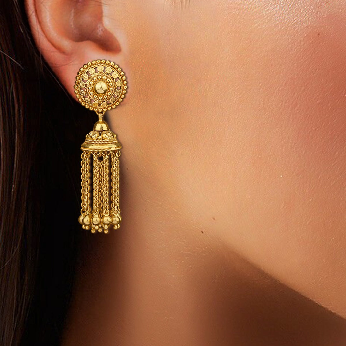 Dainty Chandelier Gold Jhumka