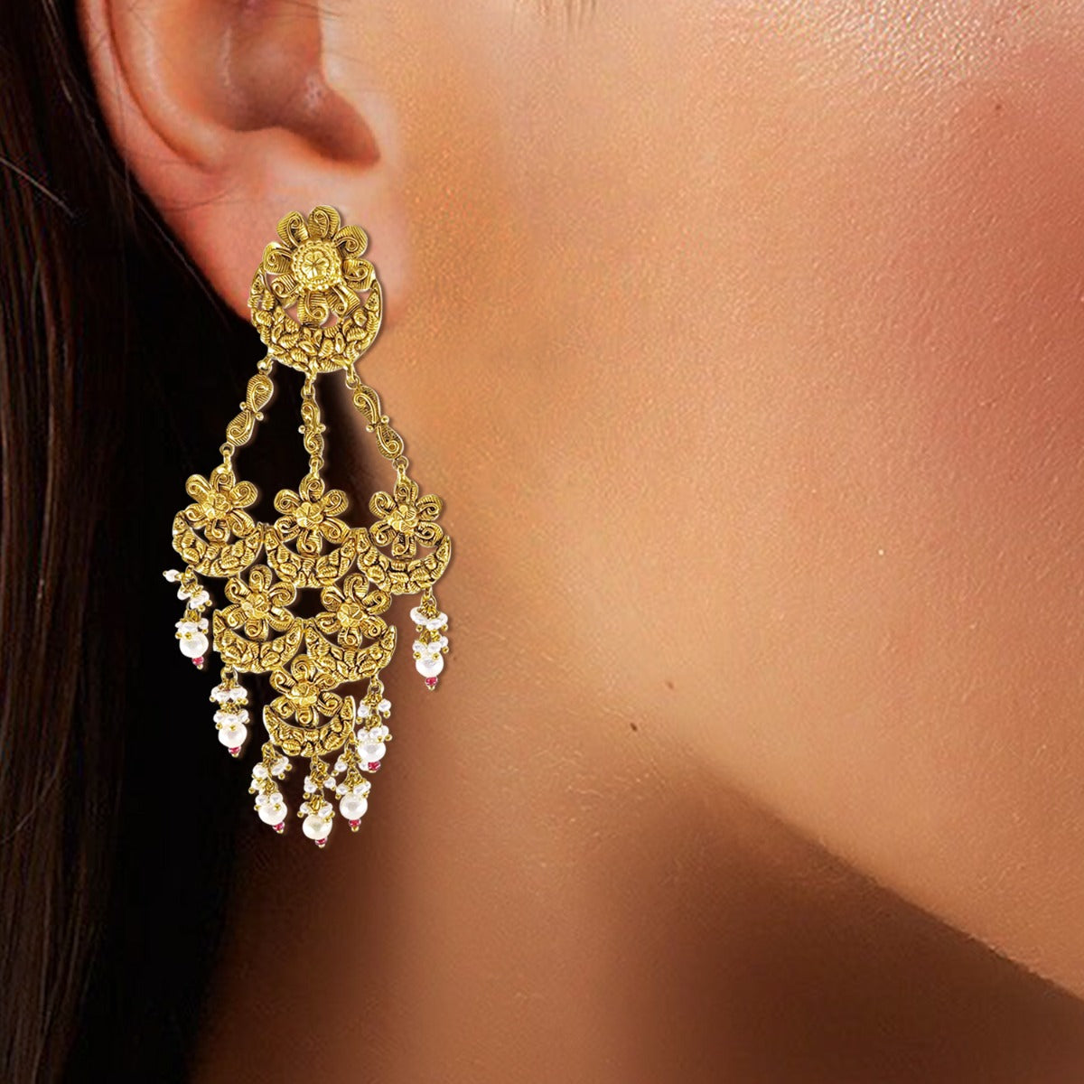 Archaic Rainy Gold Earrings
