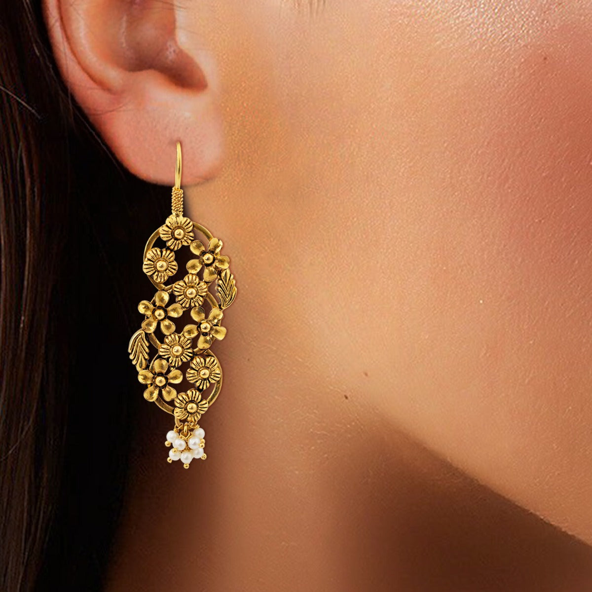 Trendy Pearl Earrings