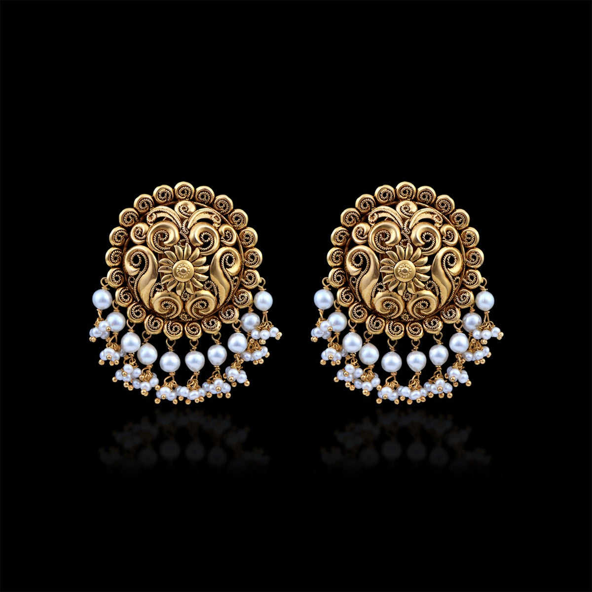 Fiora Gold Earrings