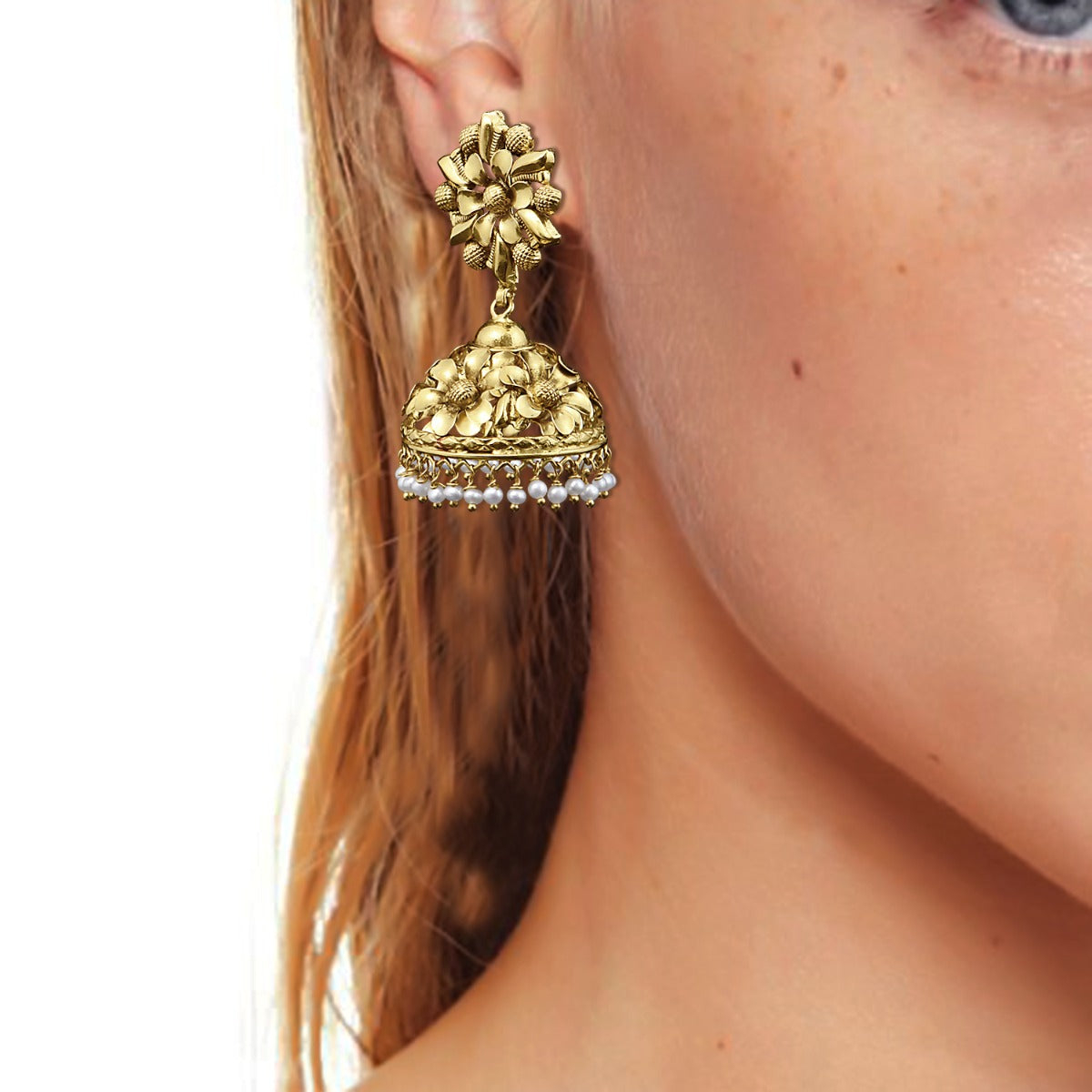 Lillies Gold Choker Set