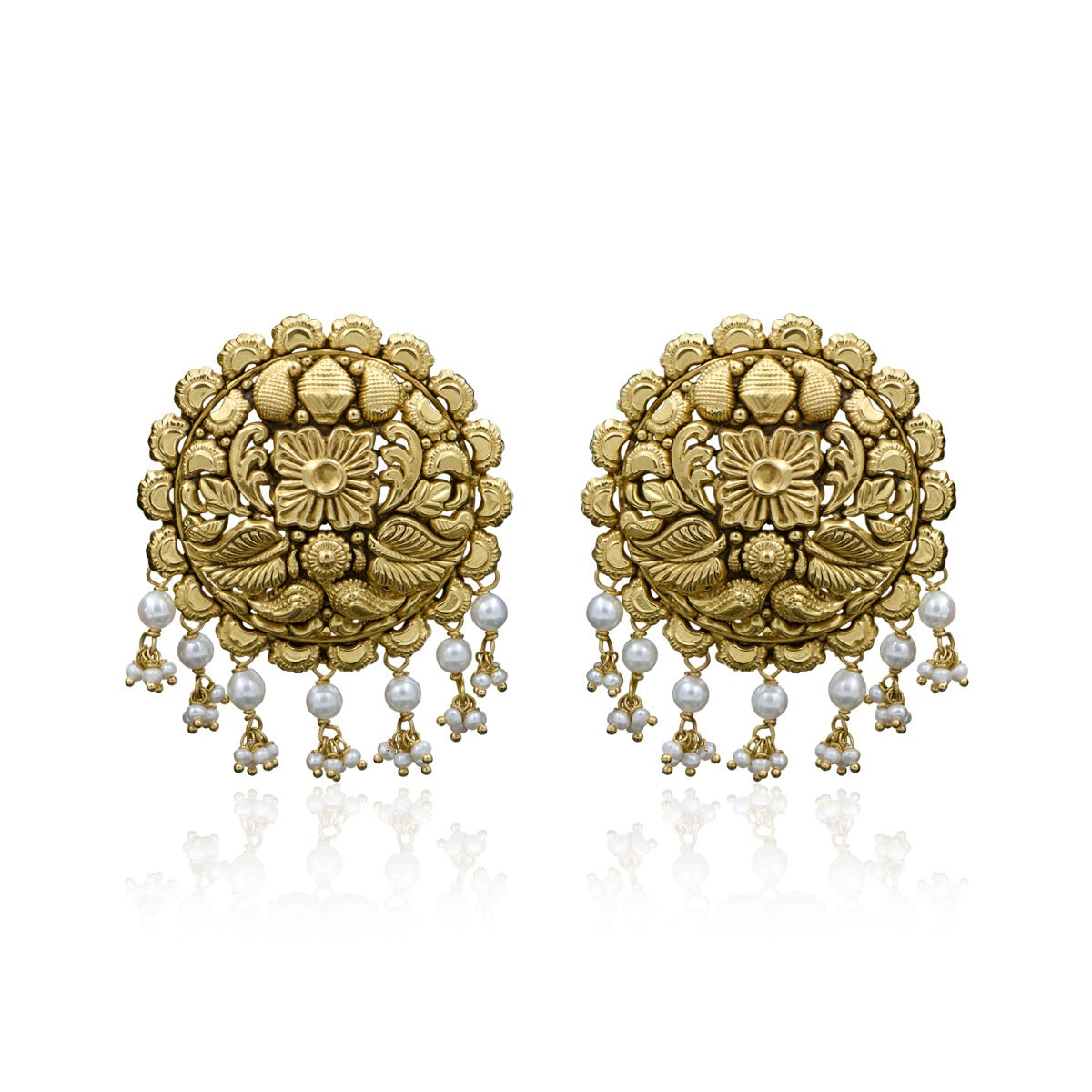 Leafy Motif Round Gold Earrings