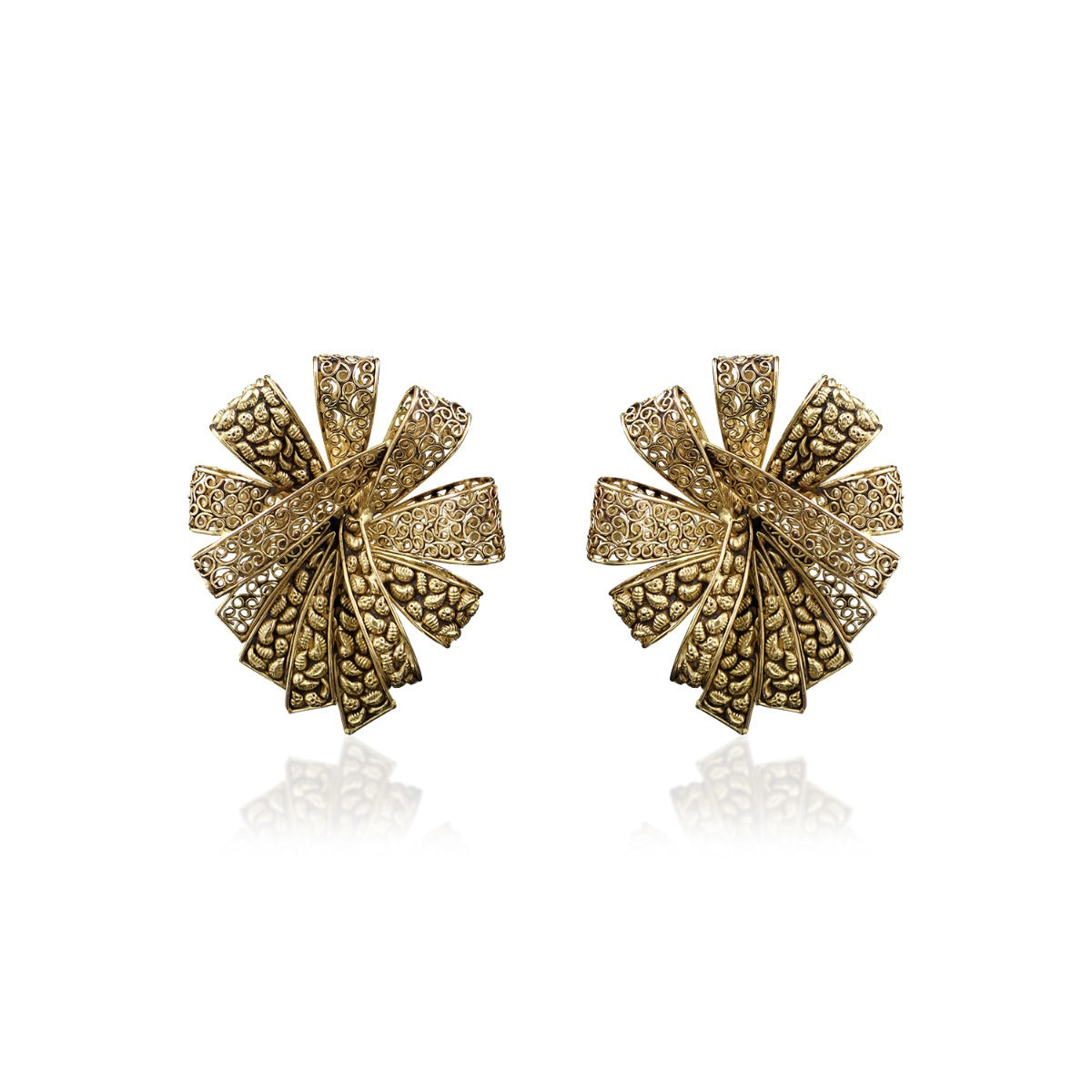 Exquisite Gold Earrings