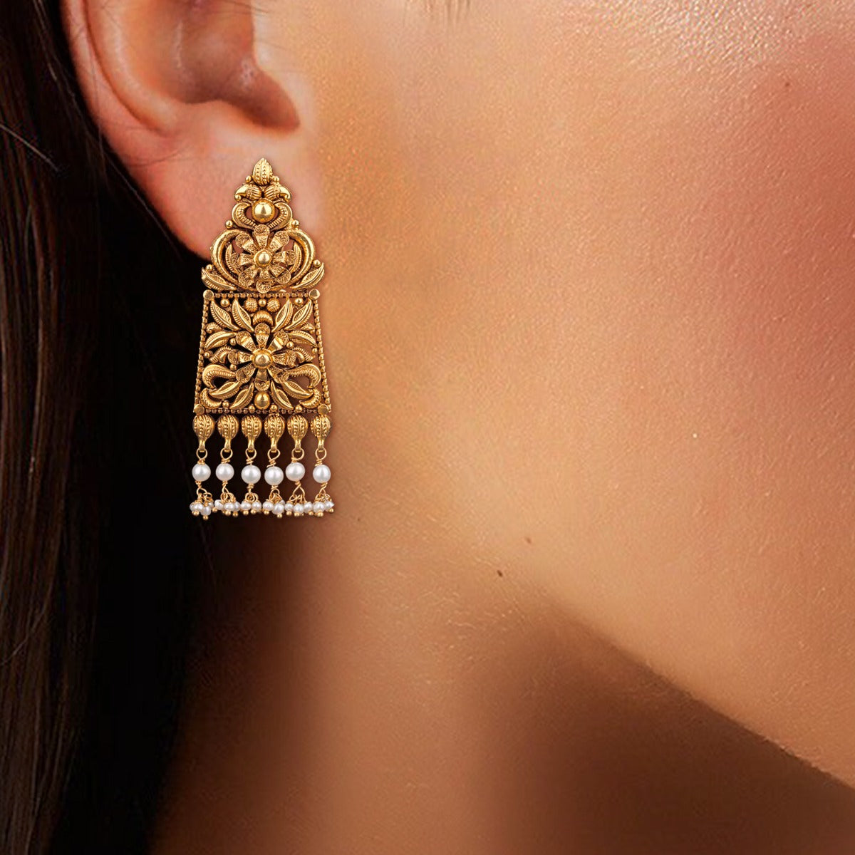 Temple Artsy Gold Choker Set