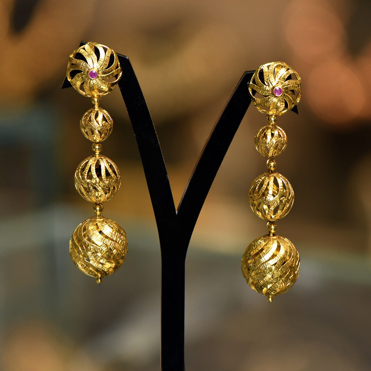Tiny Blobs Gold Earrings
