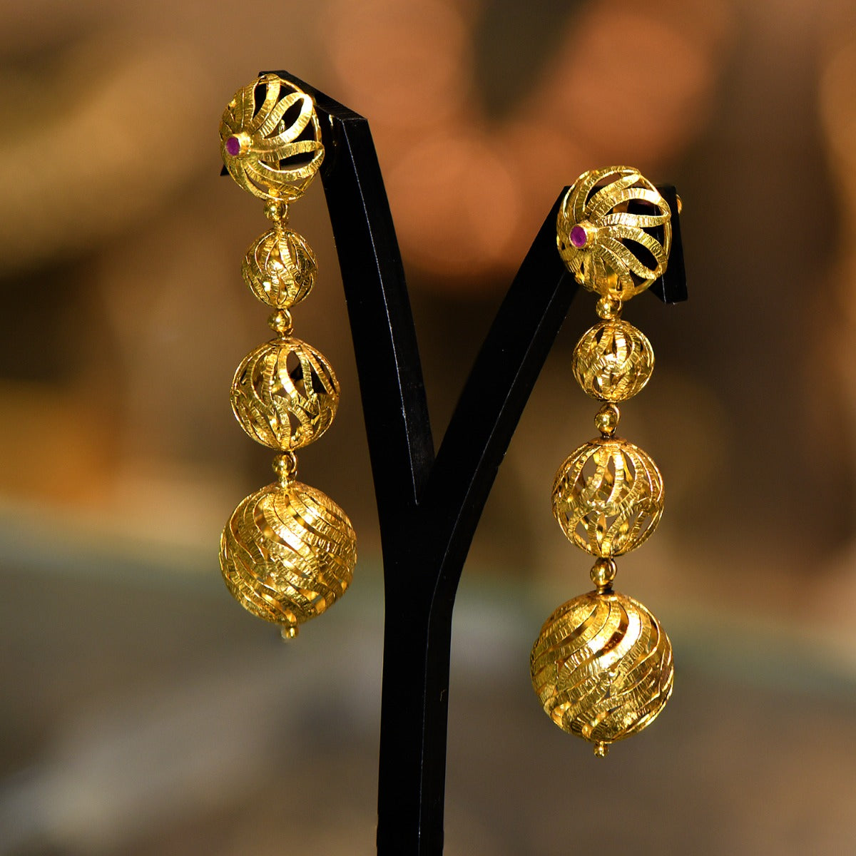 Tiny Blobs Gold Earrings