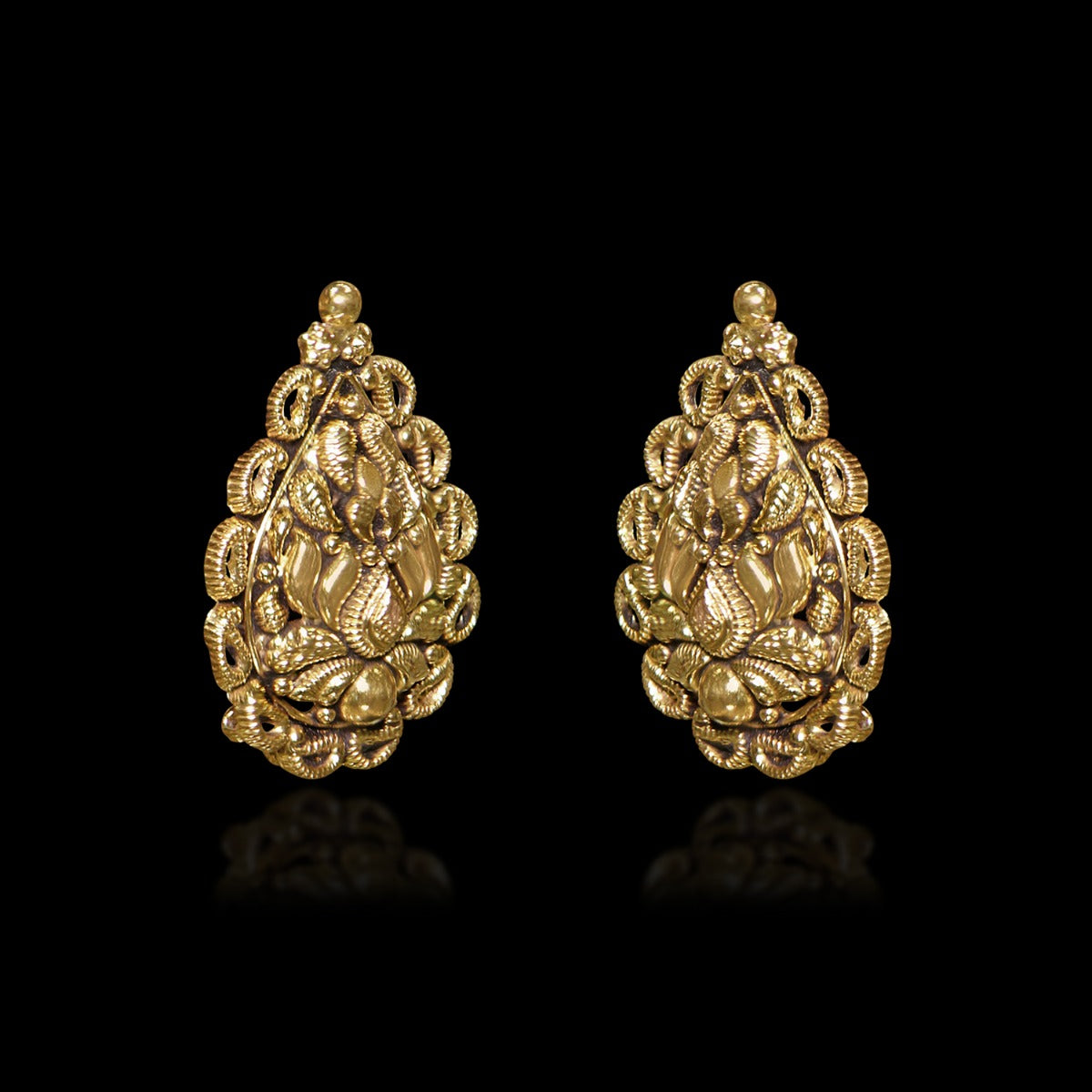 Coined Motif Gold Necklace Set