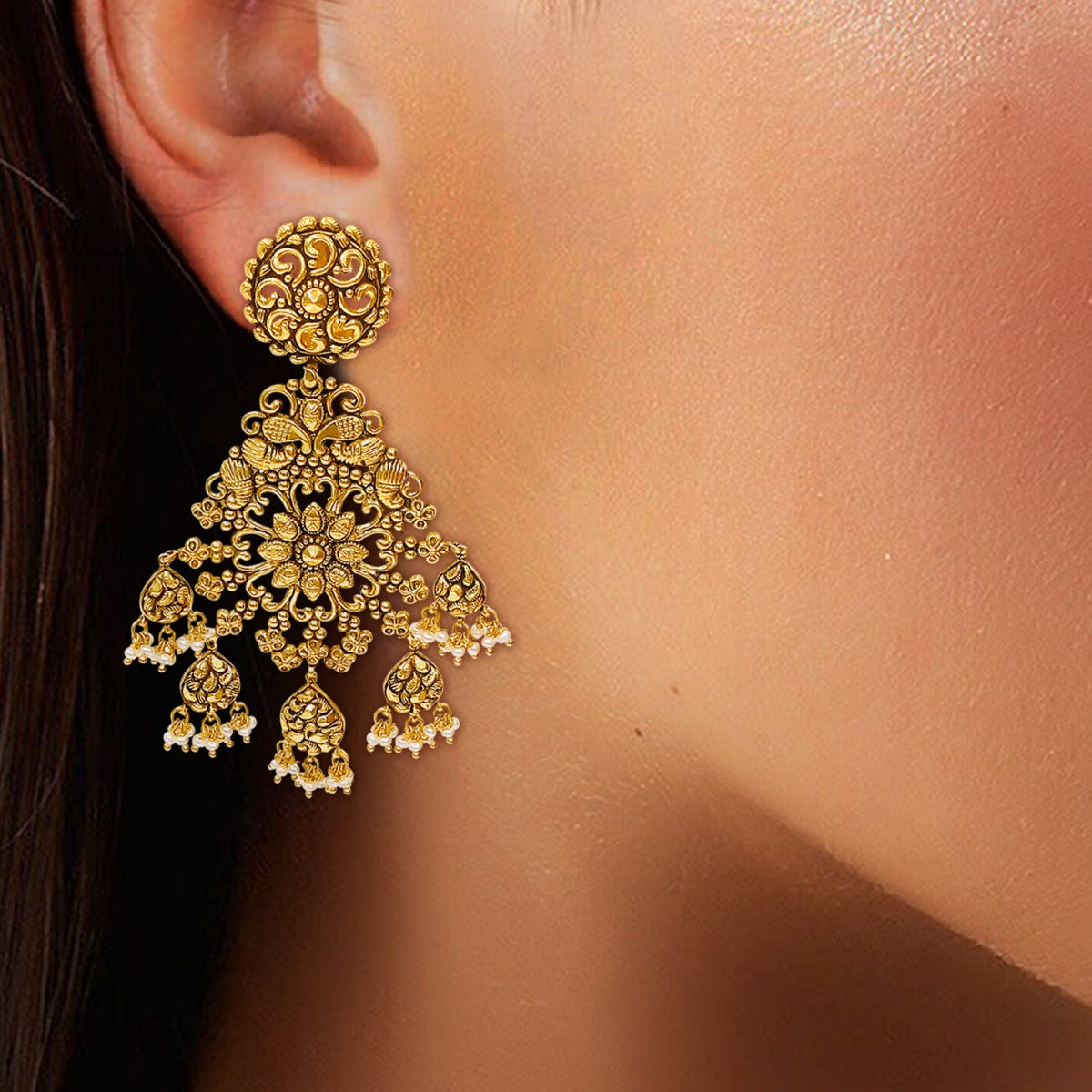 Bushra Pearls Gold Earrings