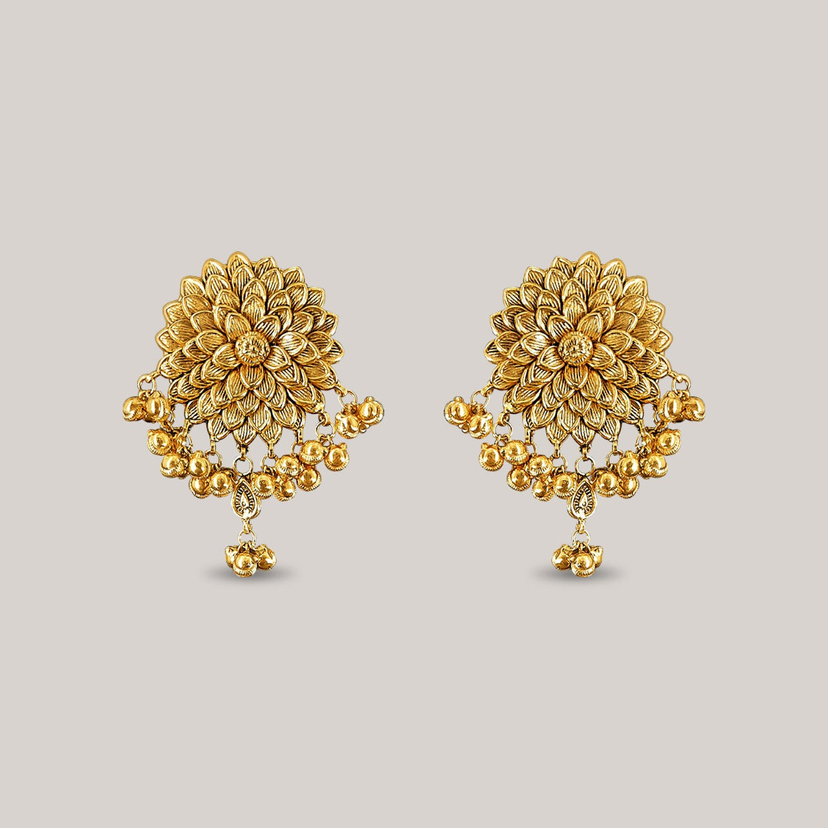 Zinnia Bloom Gold Earrings