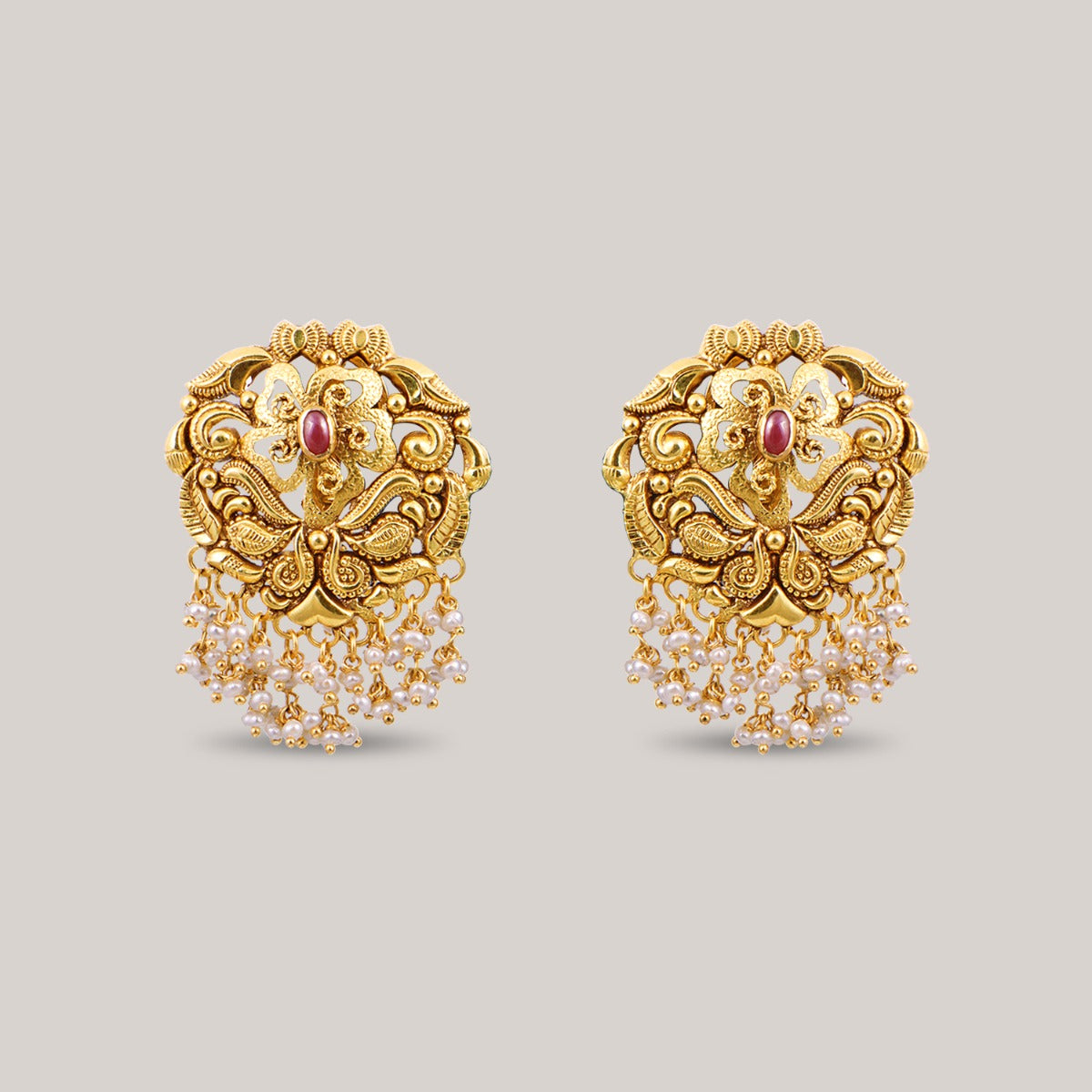 Fluer Gold Studs Earrings