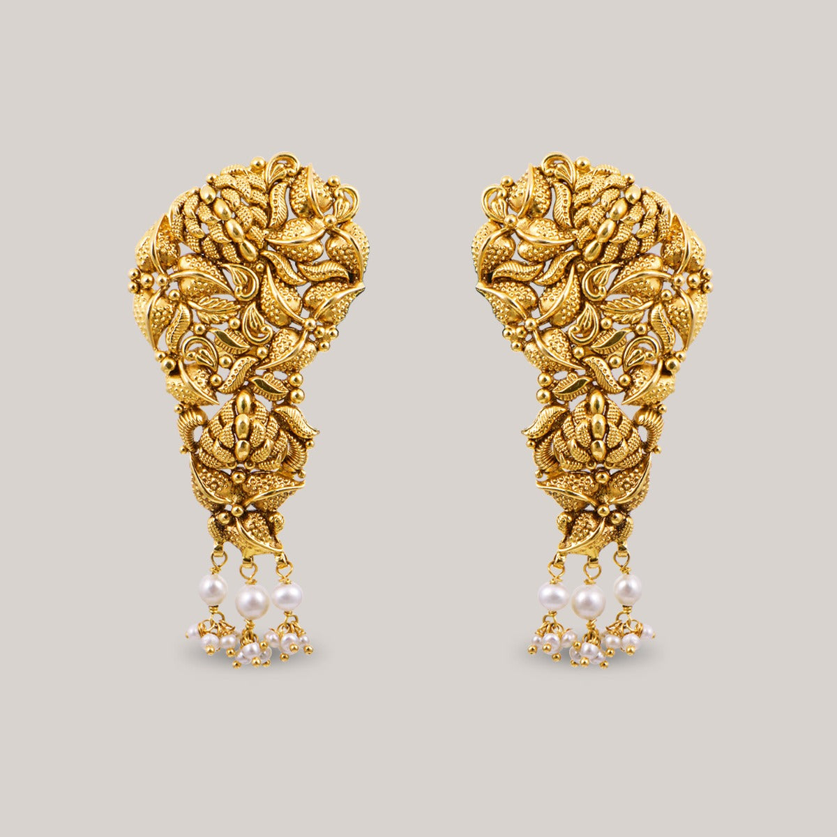 Hand Beaten Feuille Earrings