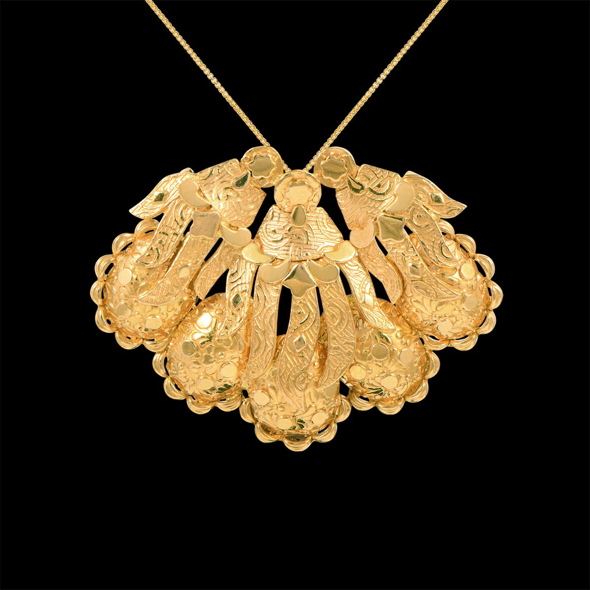 Beehive Gold Pendant