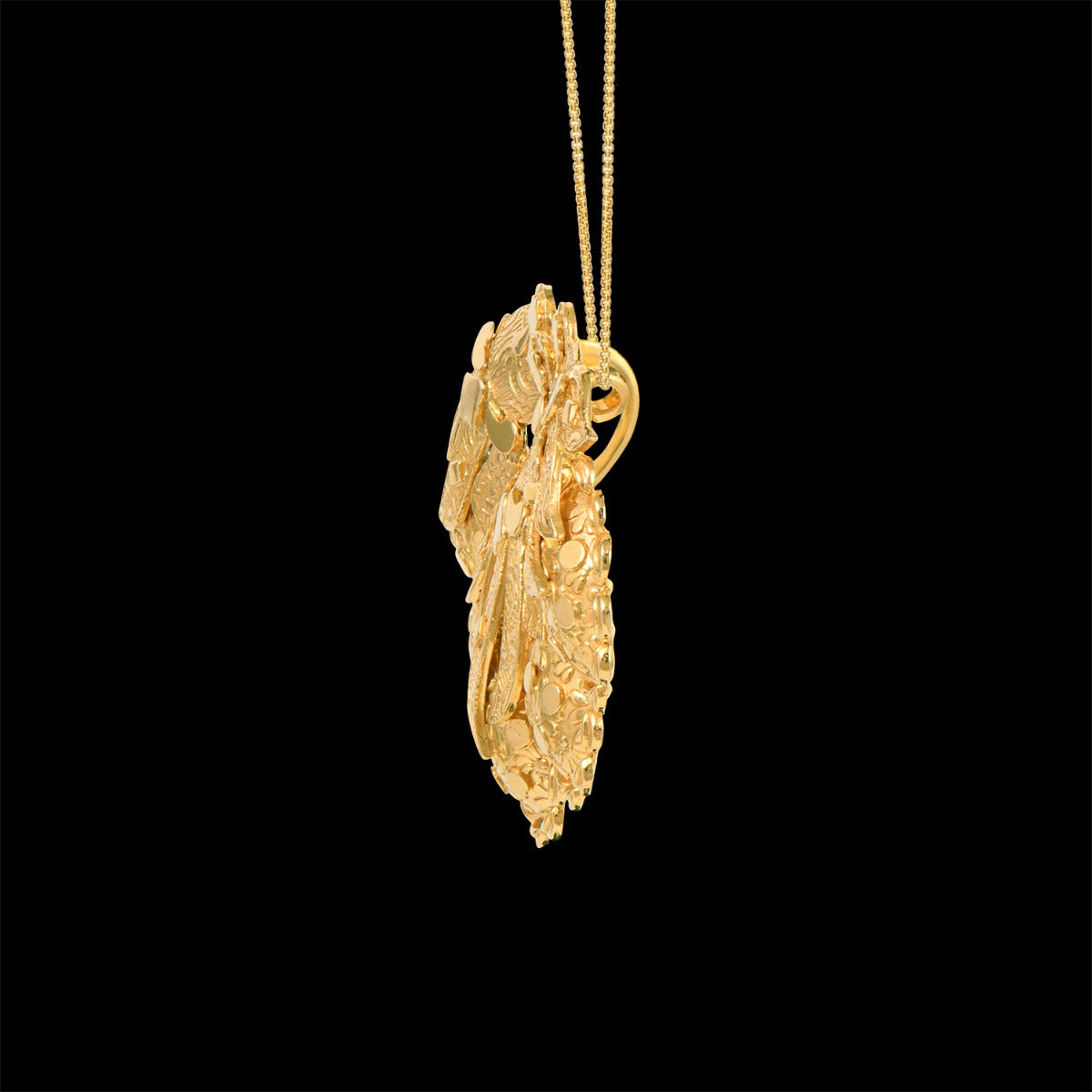 Beehive Gold Pendant