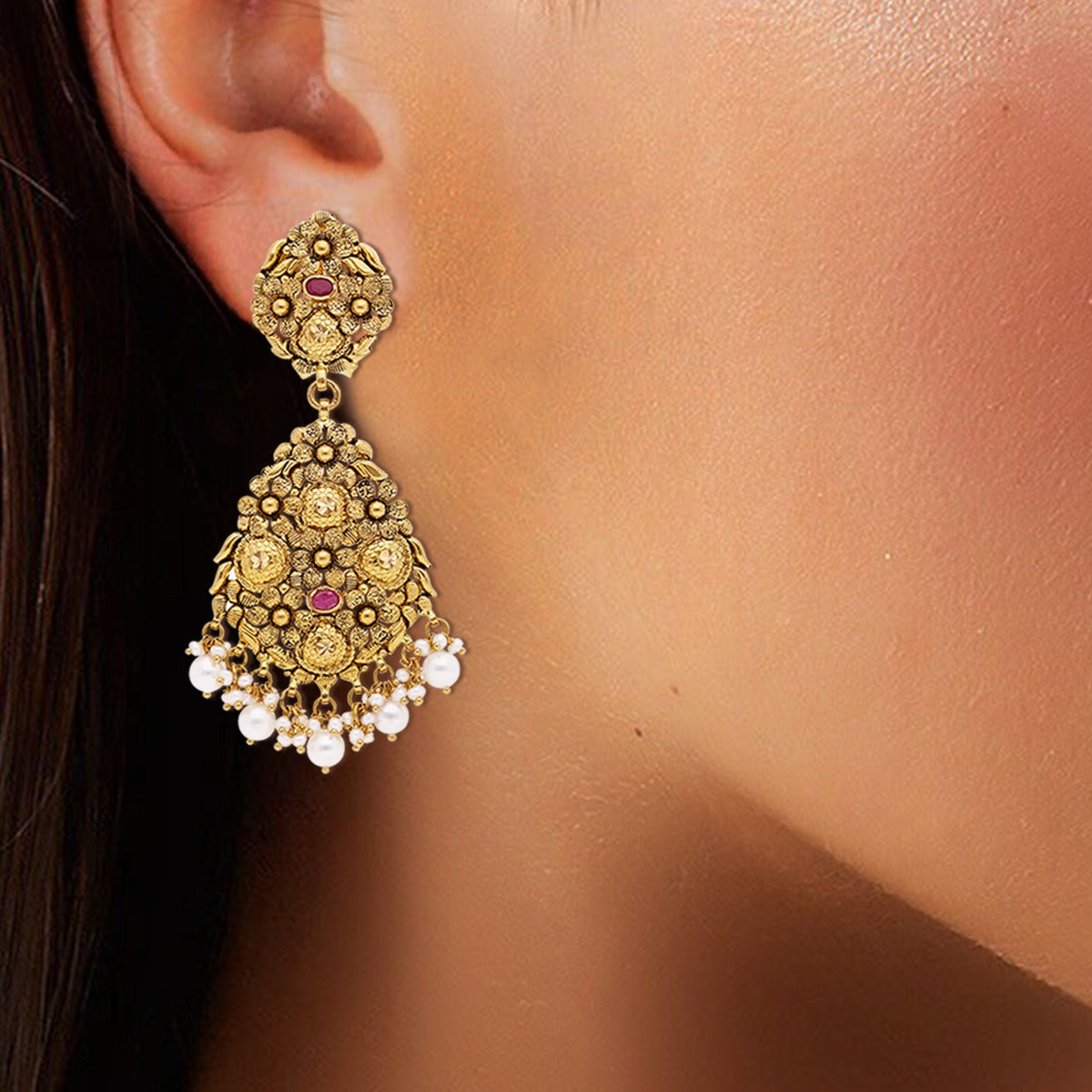 Xalak Gold Earrings