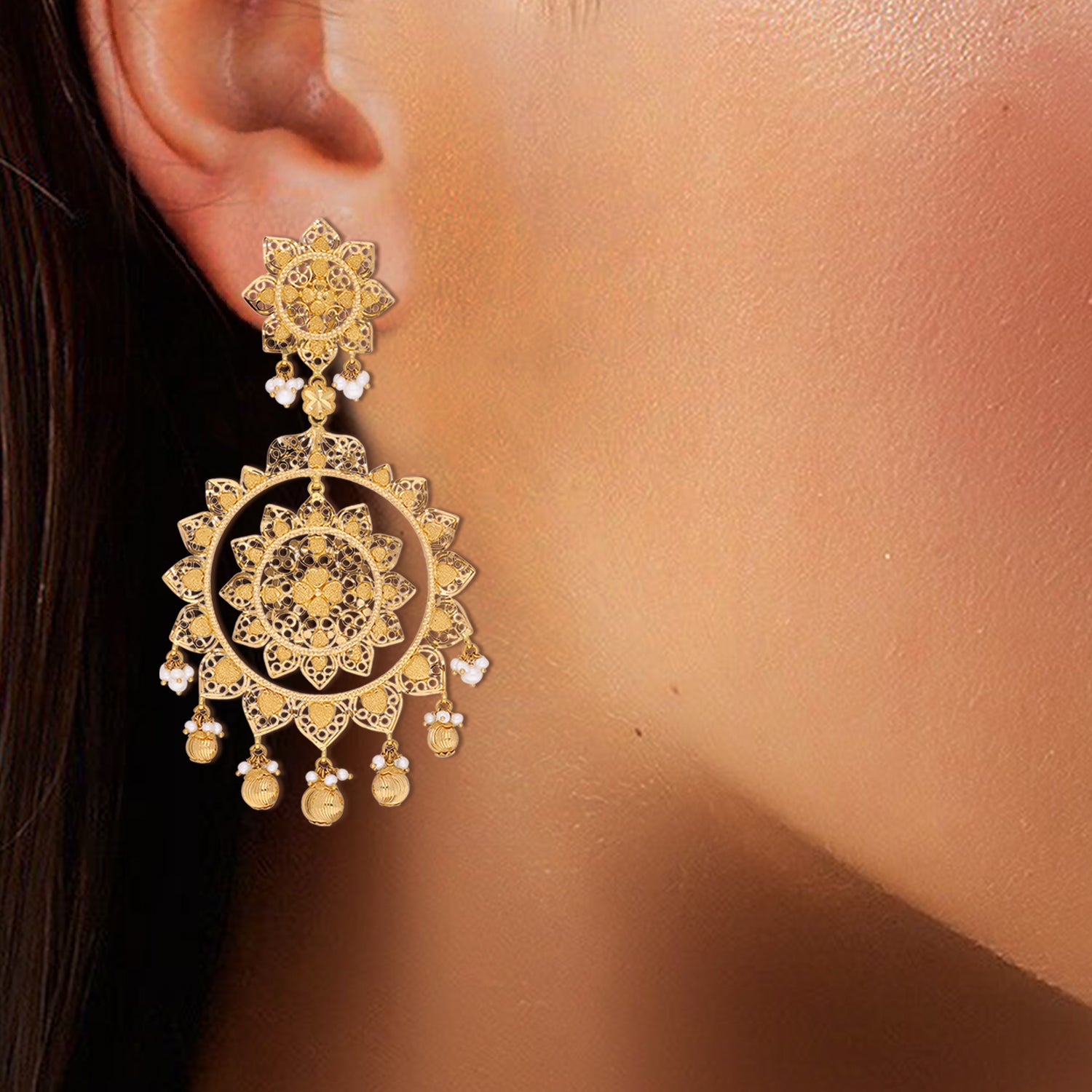 Akila Gold Earrings