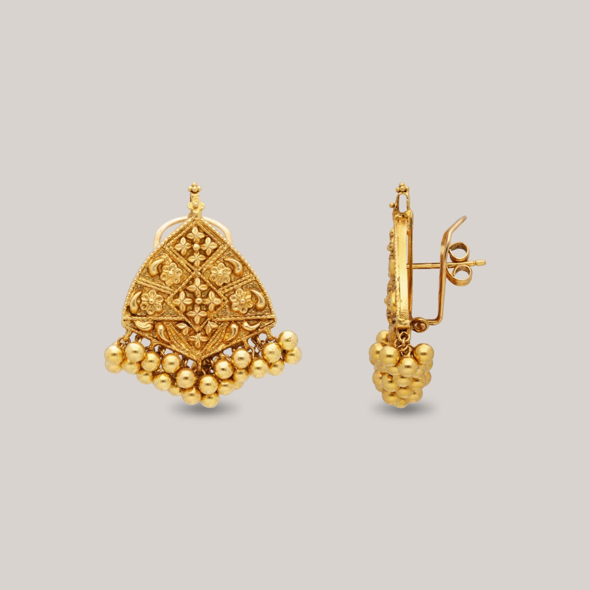 Pahna Gold Earrings