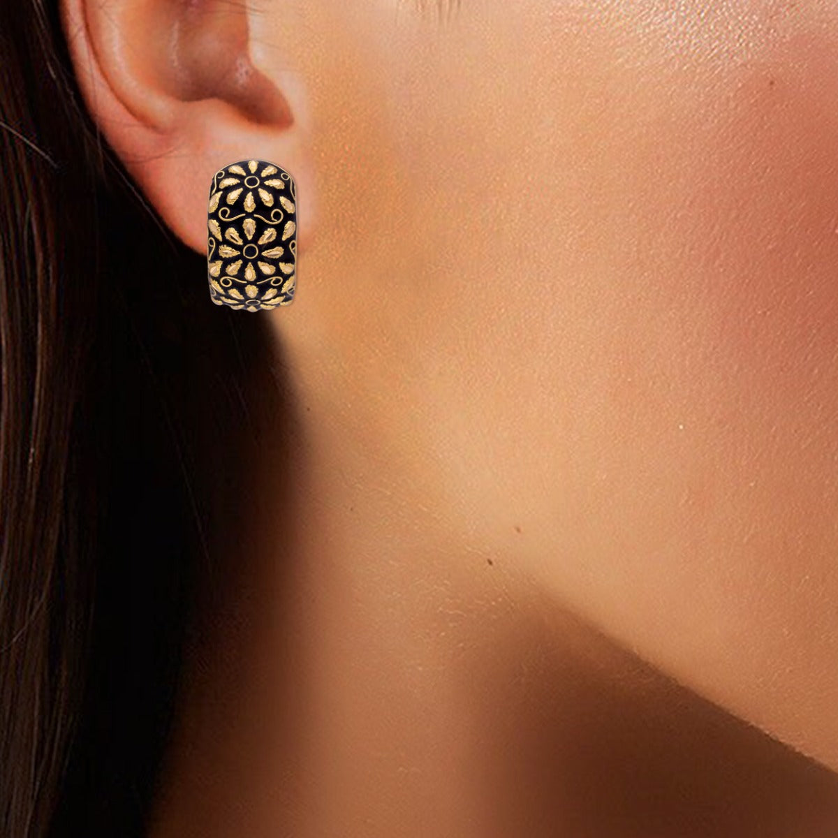 Lavish Flower Gold Earrings