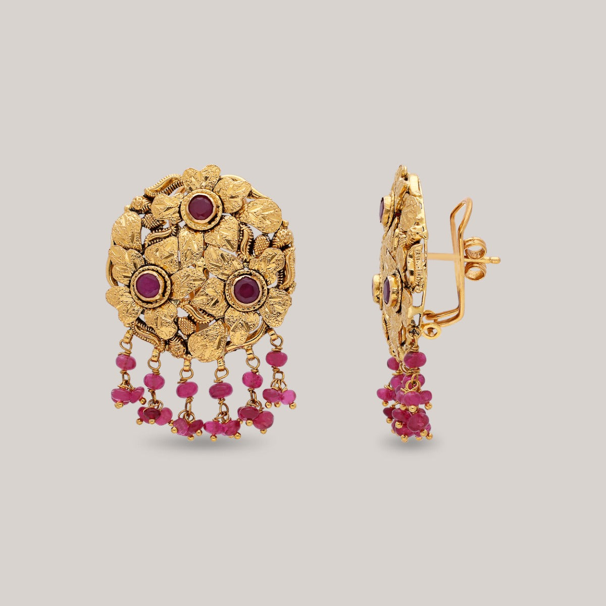 Daivi Gold Earrings