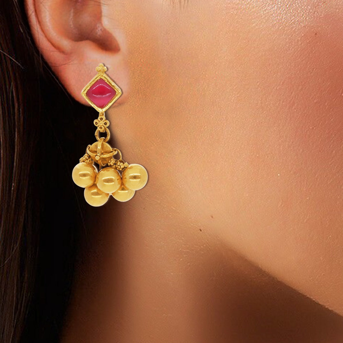 Regalia Gold Necklace Set