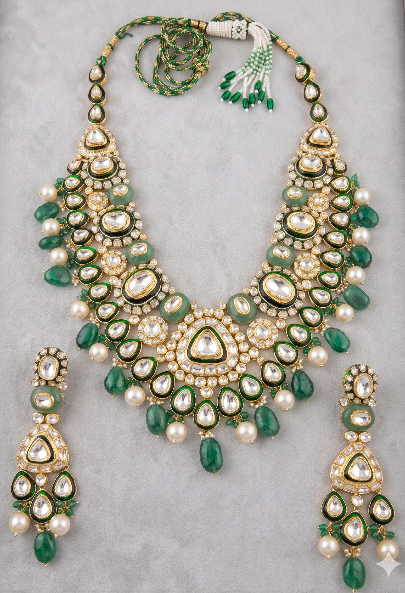 Gilded Emerald Glace Polki Necklace Set