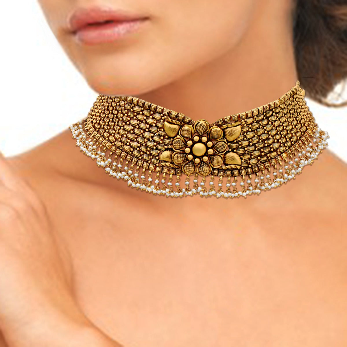 Princess Poise Gold Choker Set