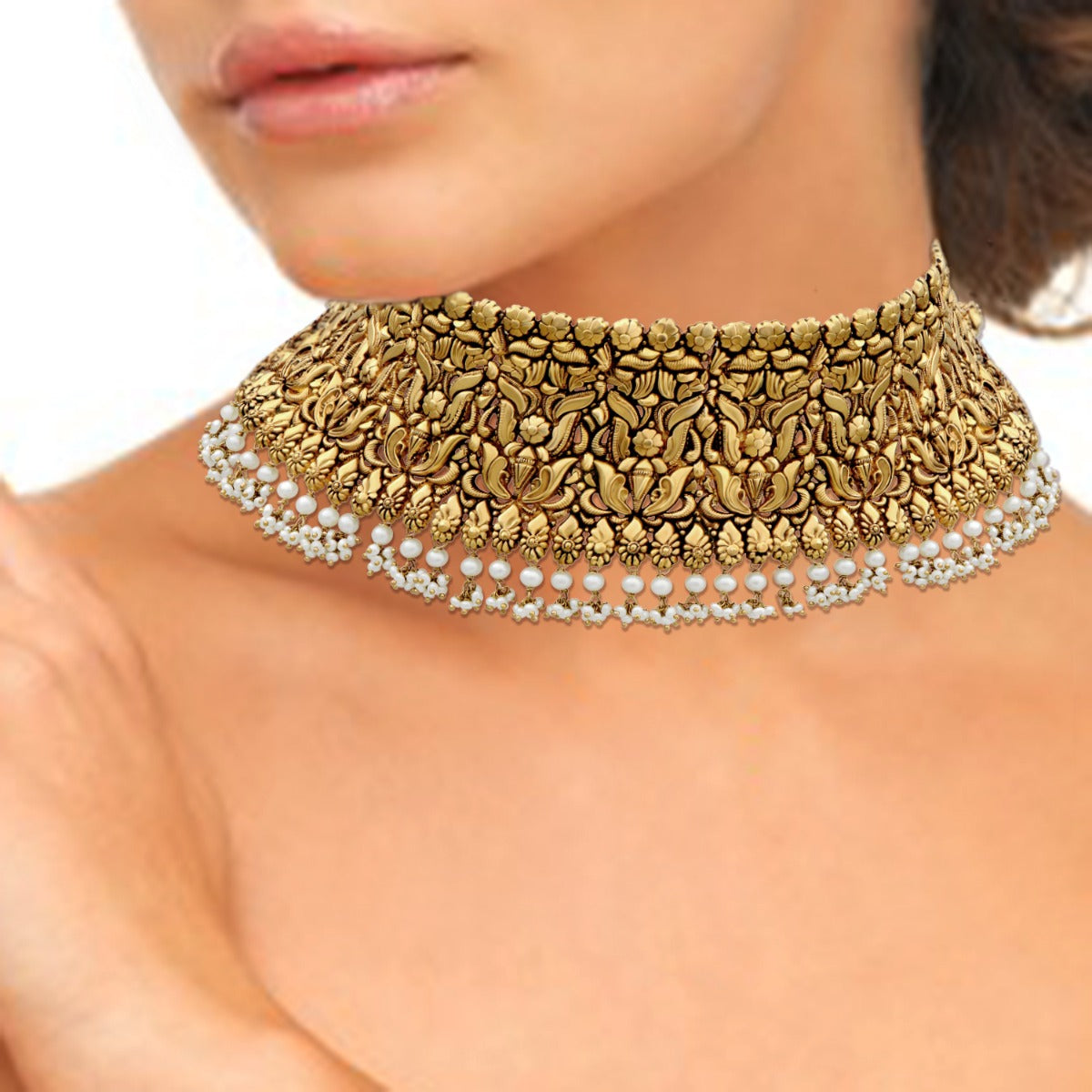 Arching Petals Gold Choker Set