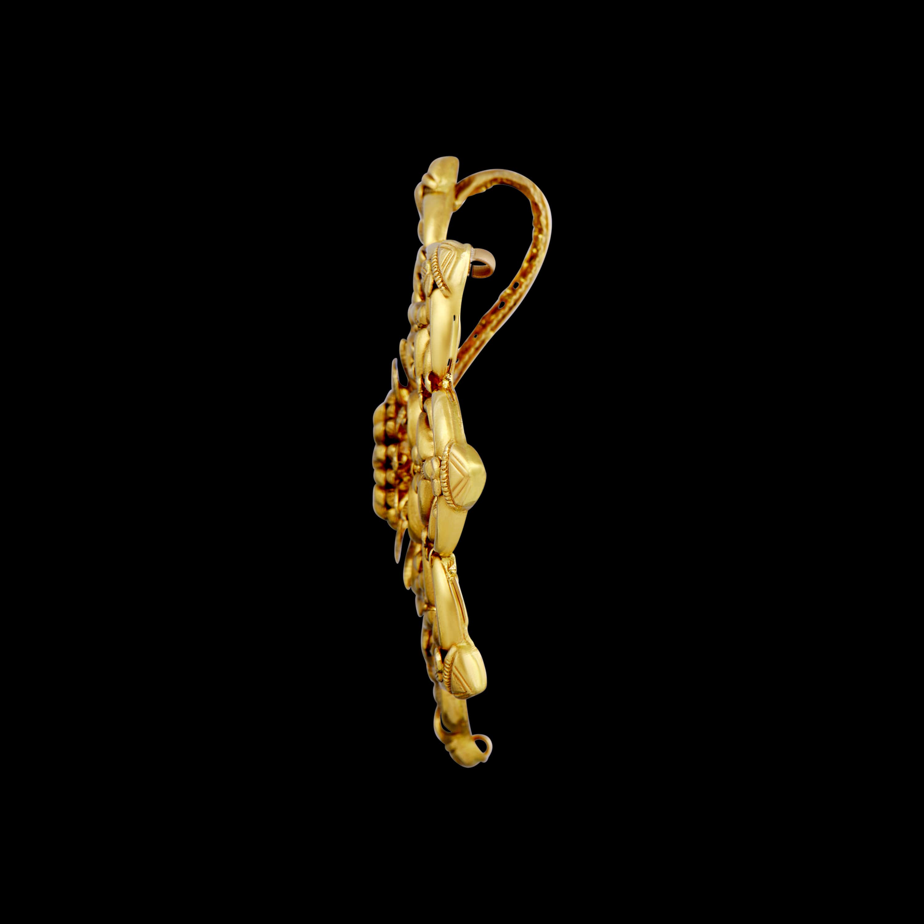 Classic Gold Pendant