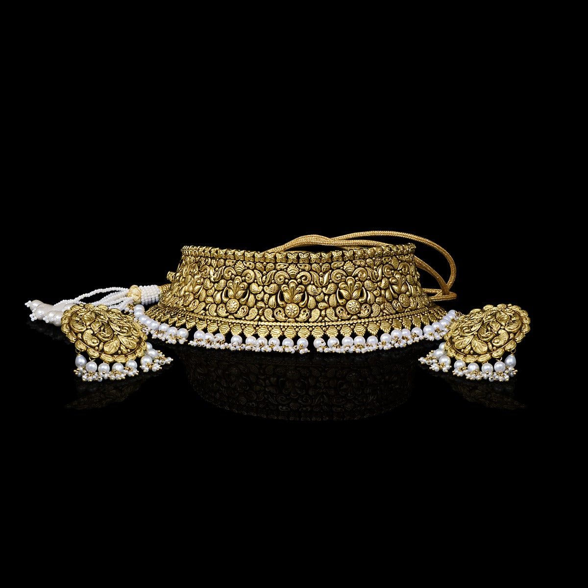 Arin Gold Choker Set