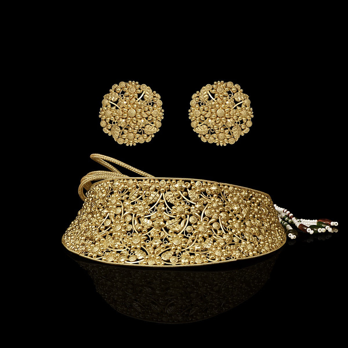 Intricate Banded Gold Choker Set