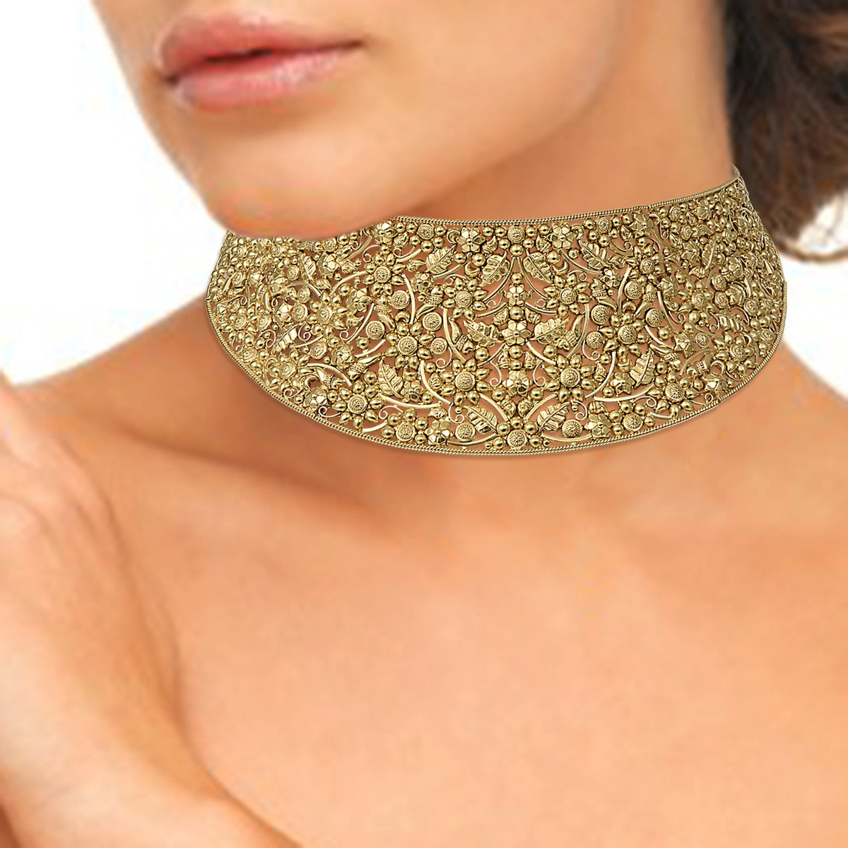 Intricate Banded Gold Choker