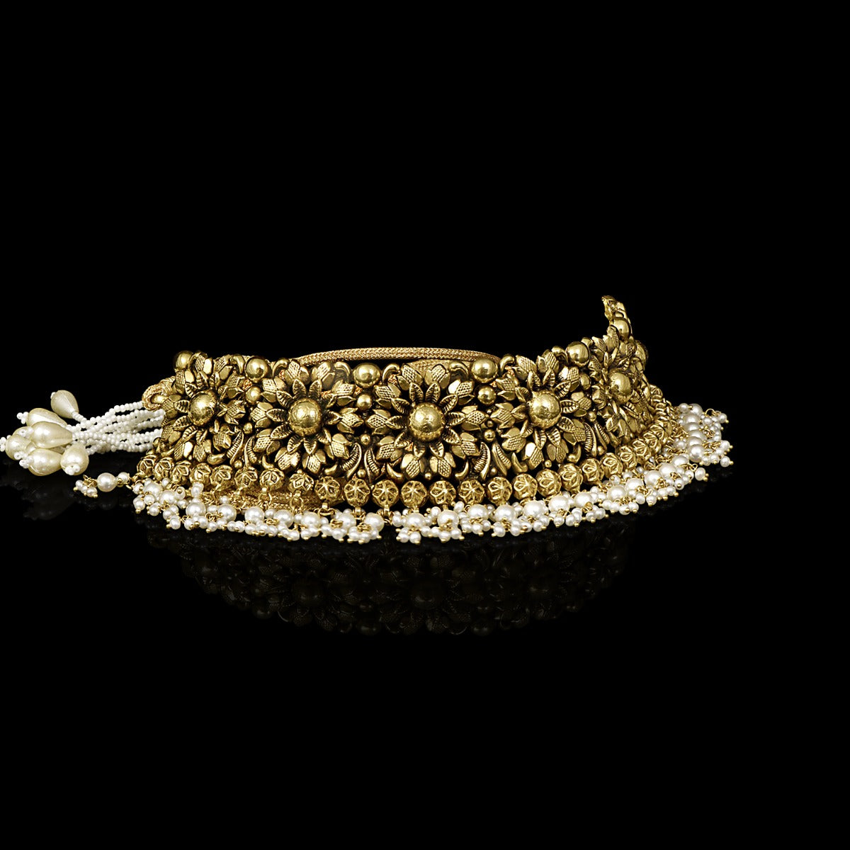 Flora Pattern Gold Choker
