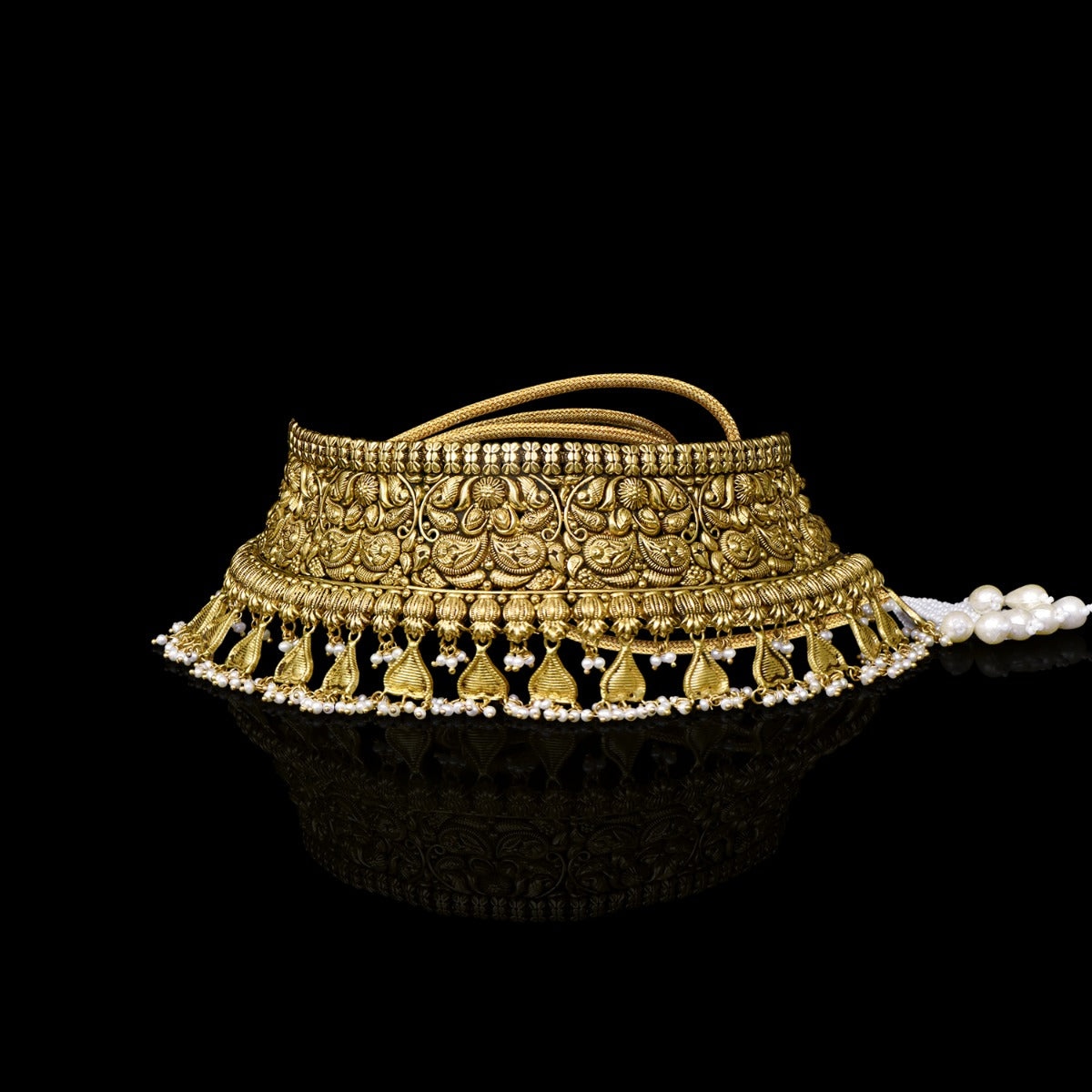 Bumble Gold Choker