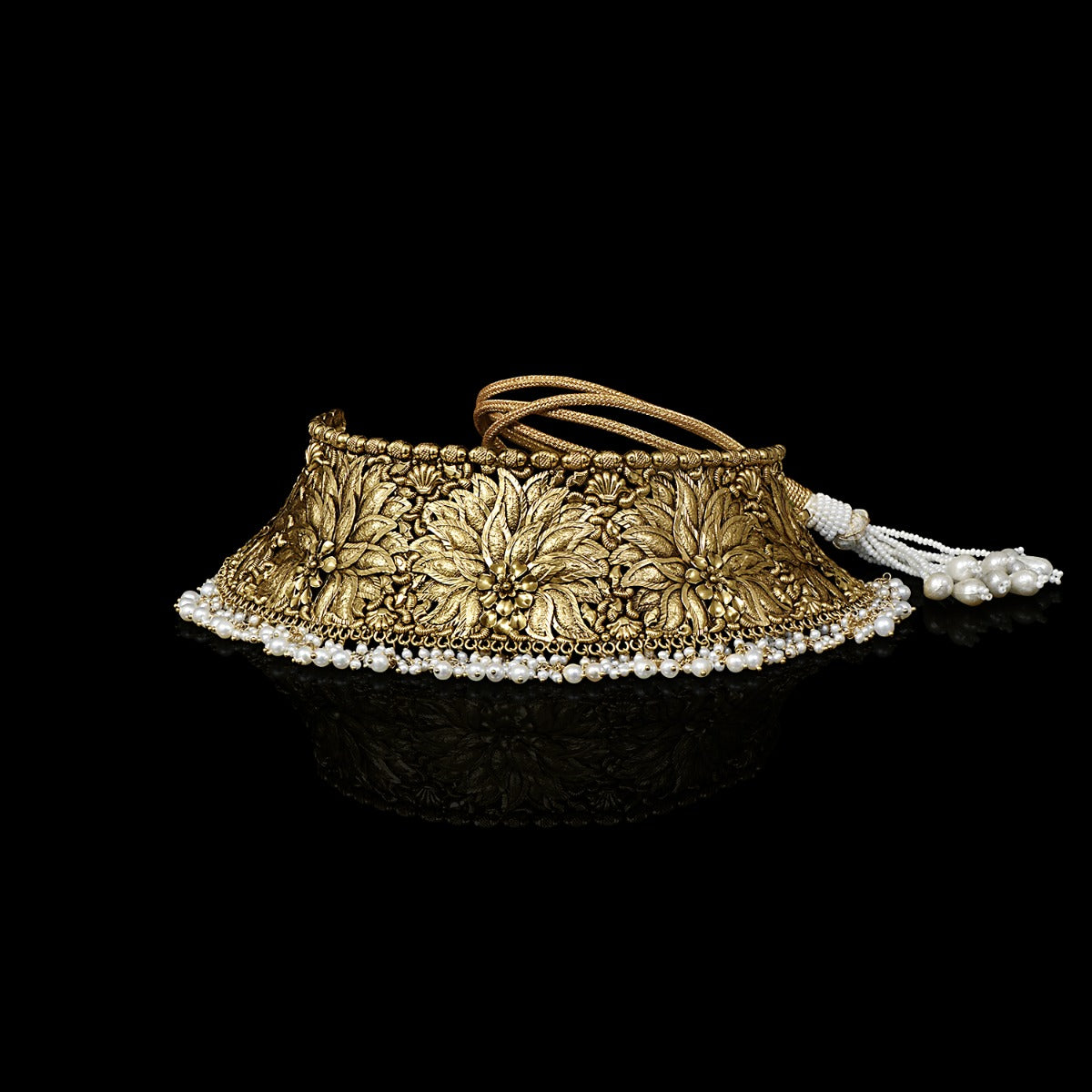 Leaves Cluster Gold Choker