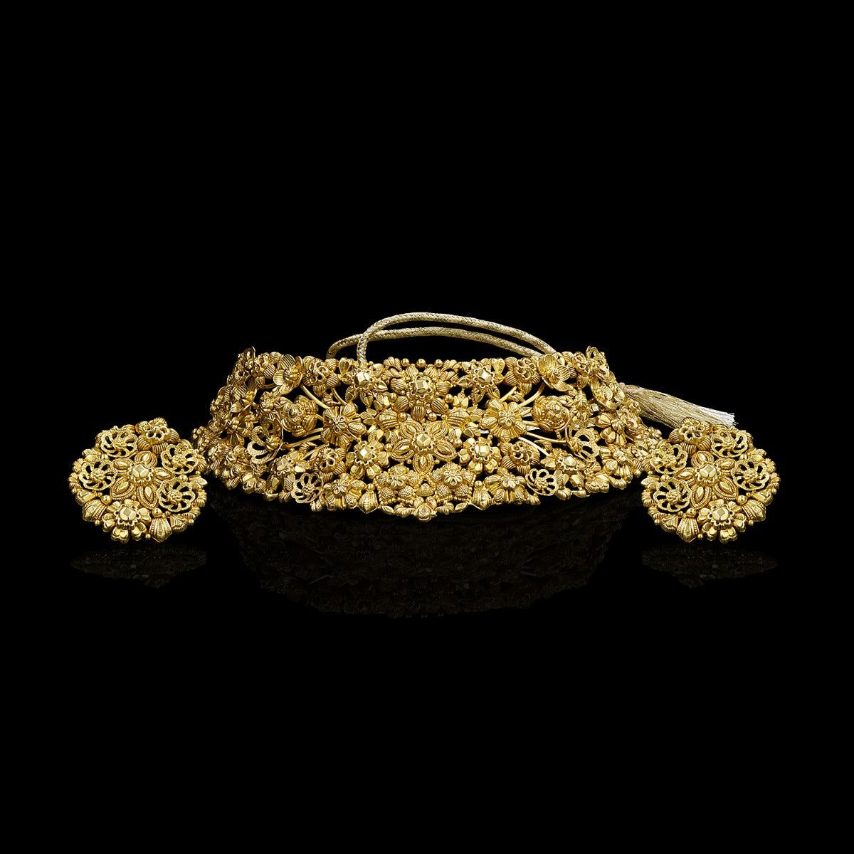 Traditional Temple Carving Gold Choker Set
