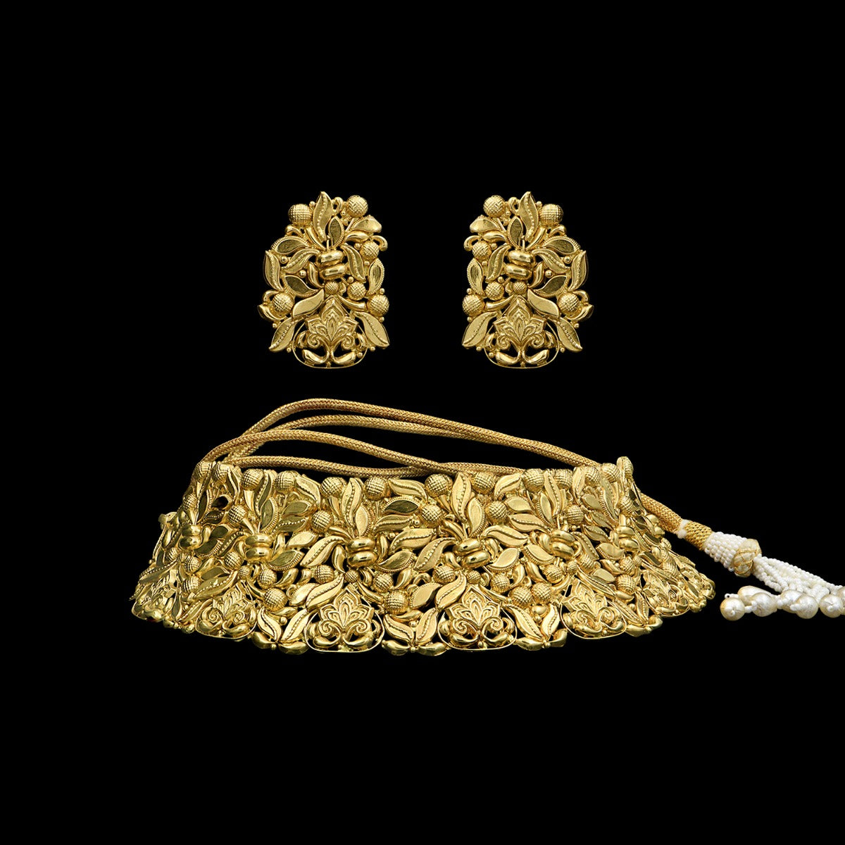 Pretty Leaf Choker Set
