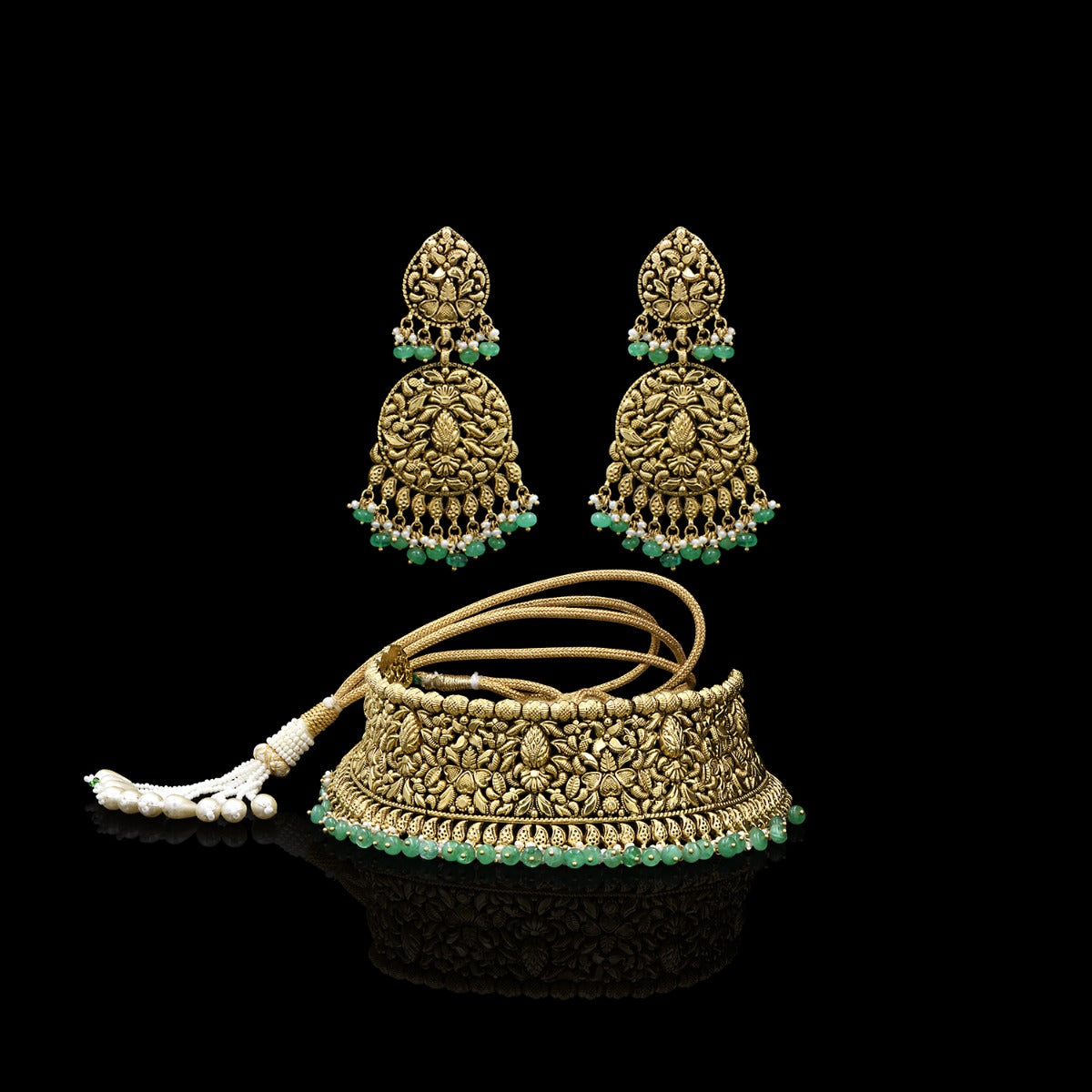 Green Embellished Gold Choker Set