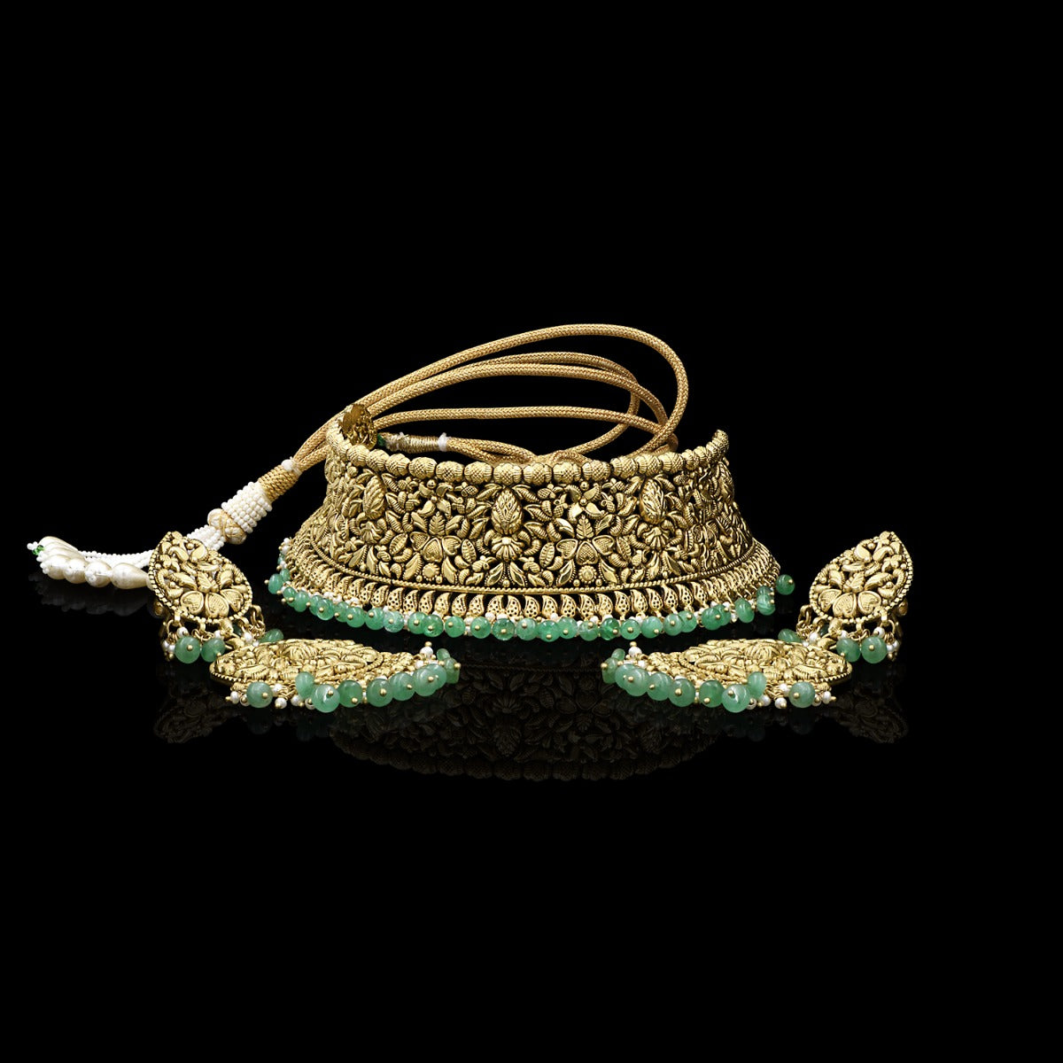 Green Embellished Gold Choker Set