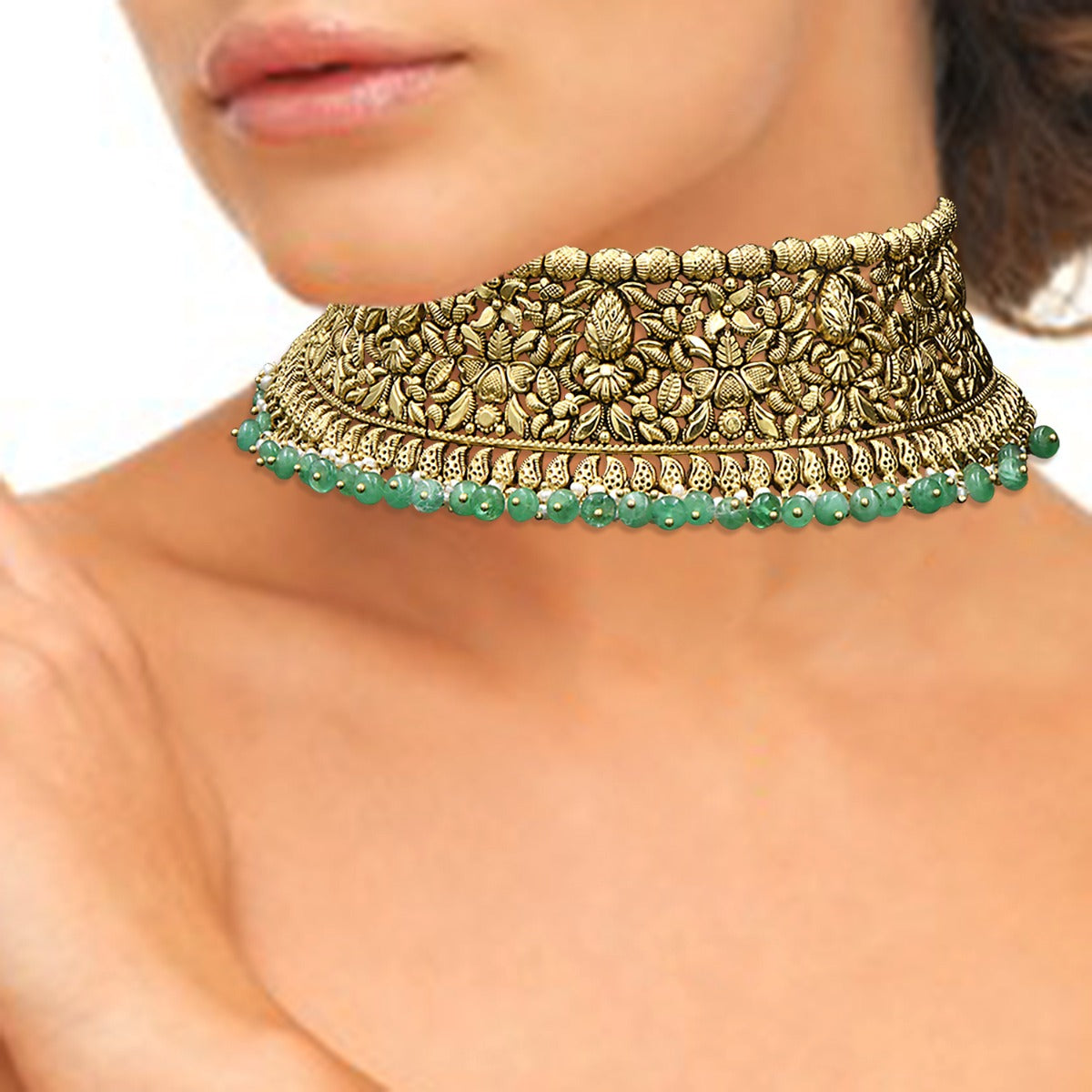 Green Embellished Gold Choker Set