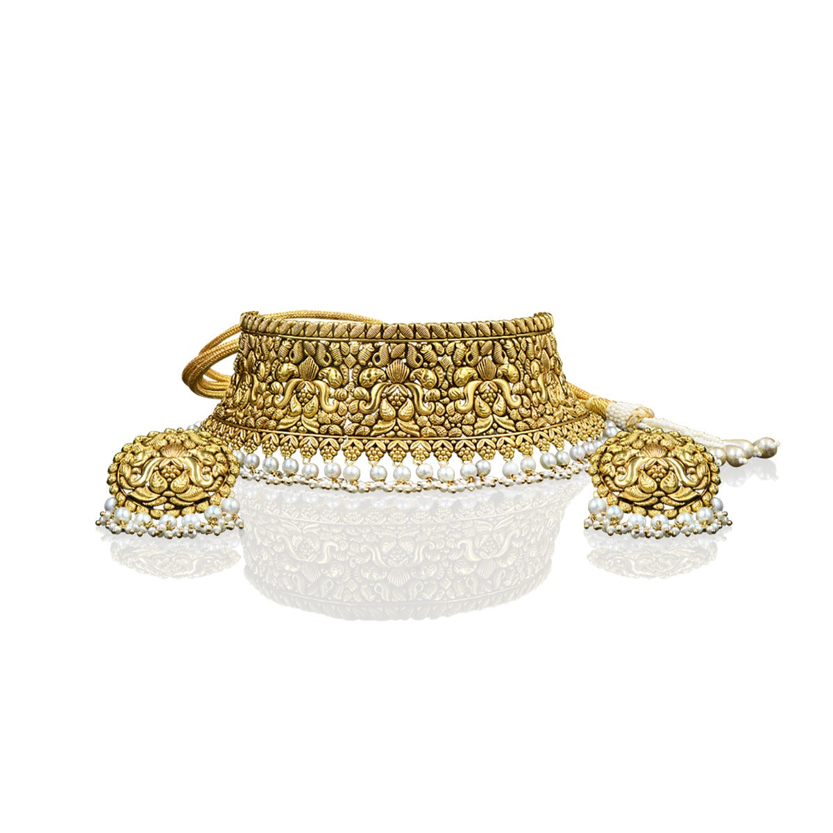 Vintage Motif Gold Choker Set