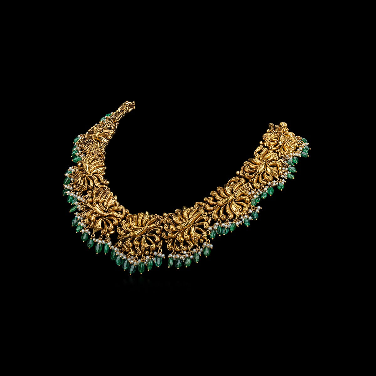 Wormy Green Gold Choker